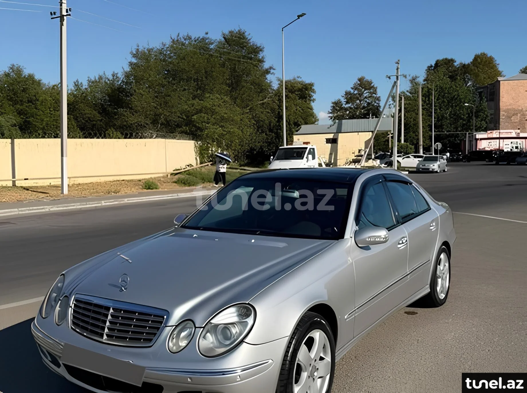 Mercedes E 220 2002