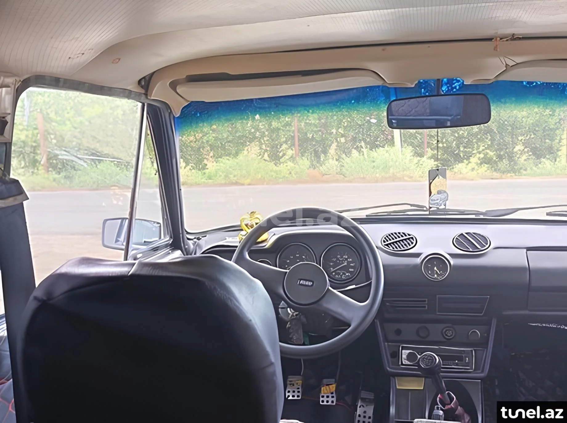 LADA (VAZ) 2106 1988