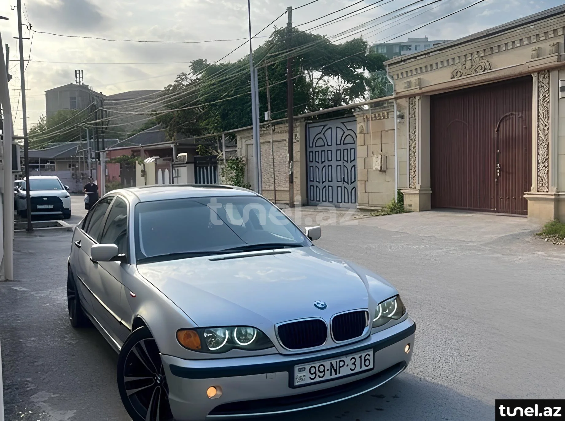 BMW 318 2000