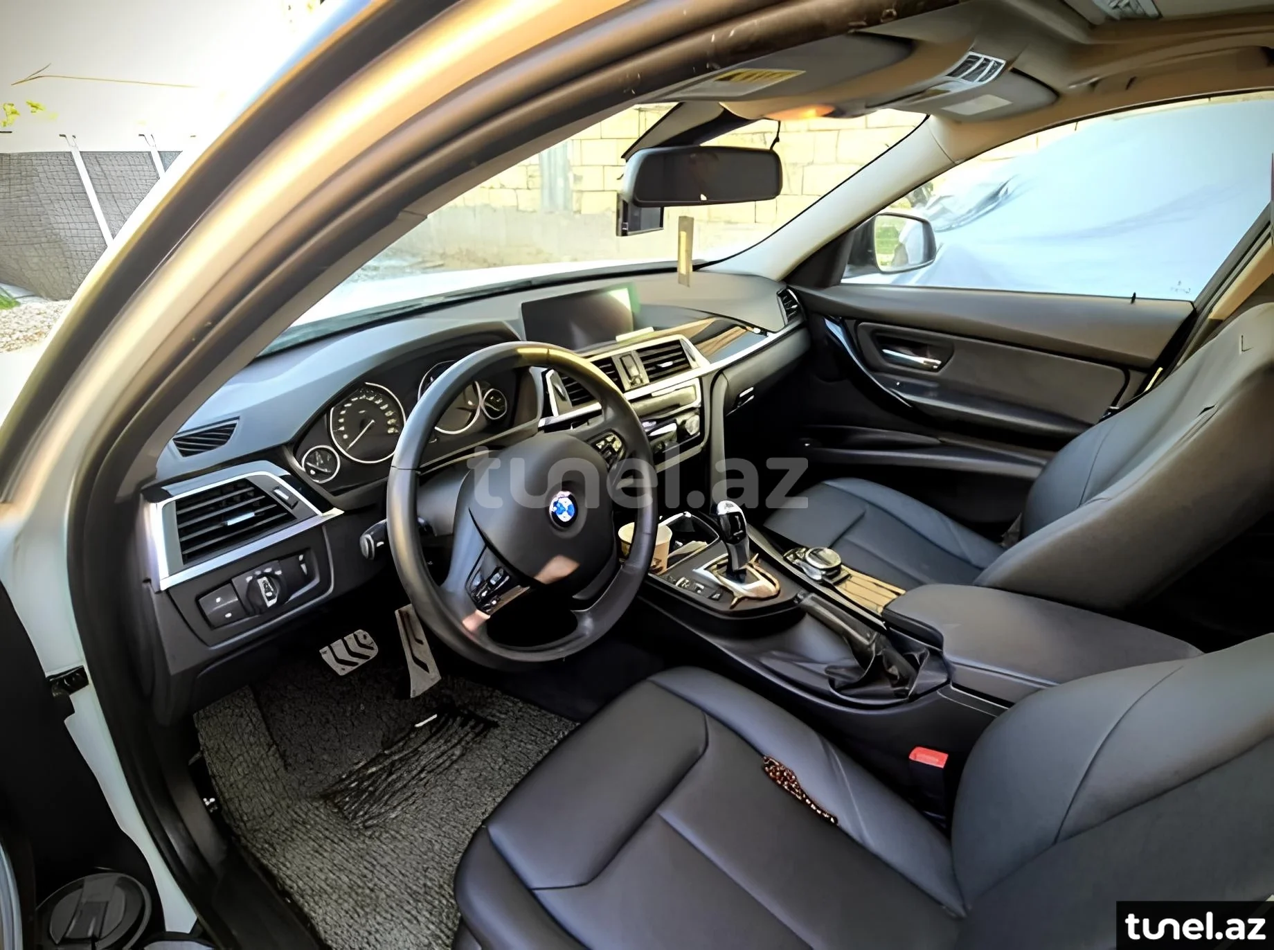 BMW 320 2013
