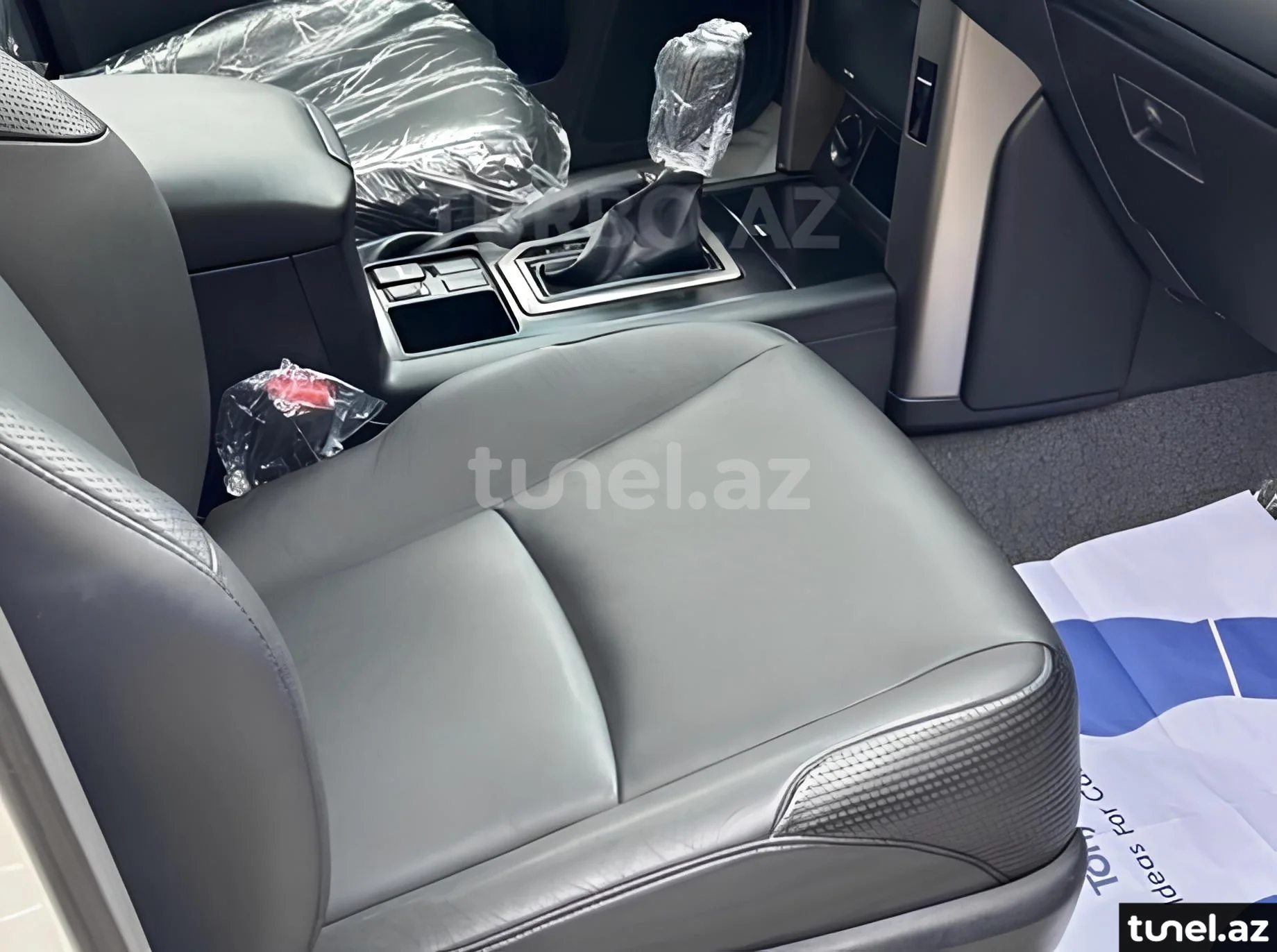 Toyota Land Cruiser Prado 2013