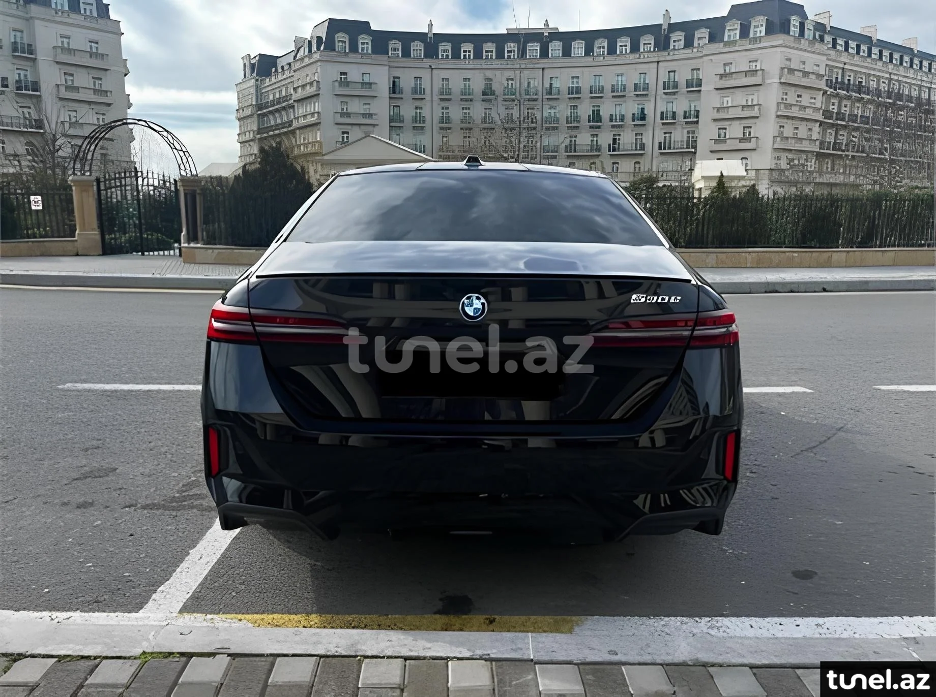 BMW 530e 2025