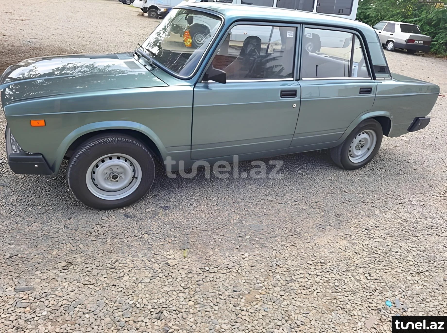 LADA (VAZ) 2107 2011