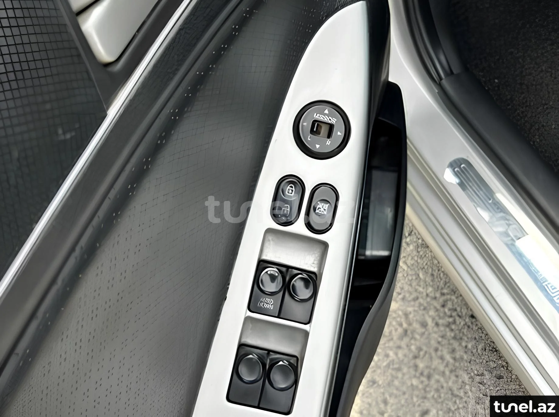 Hyundai Accent 2012