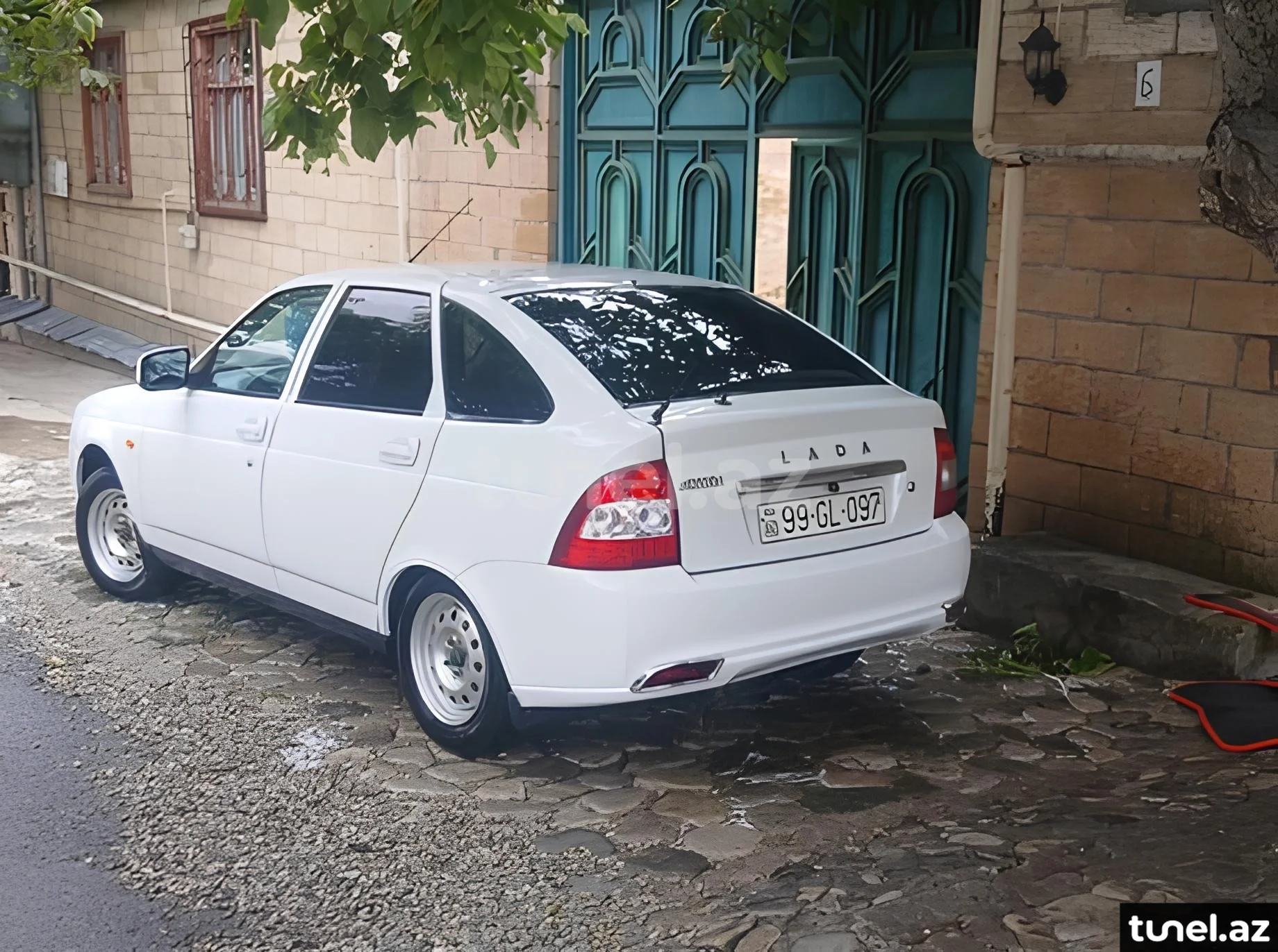 LADA (VAZ) Priora 2013