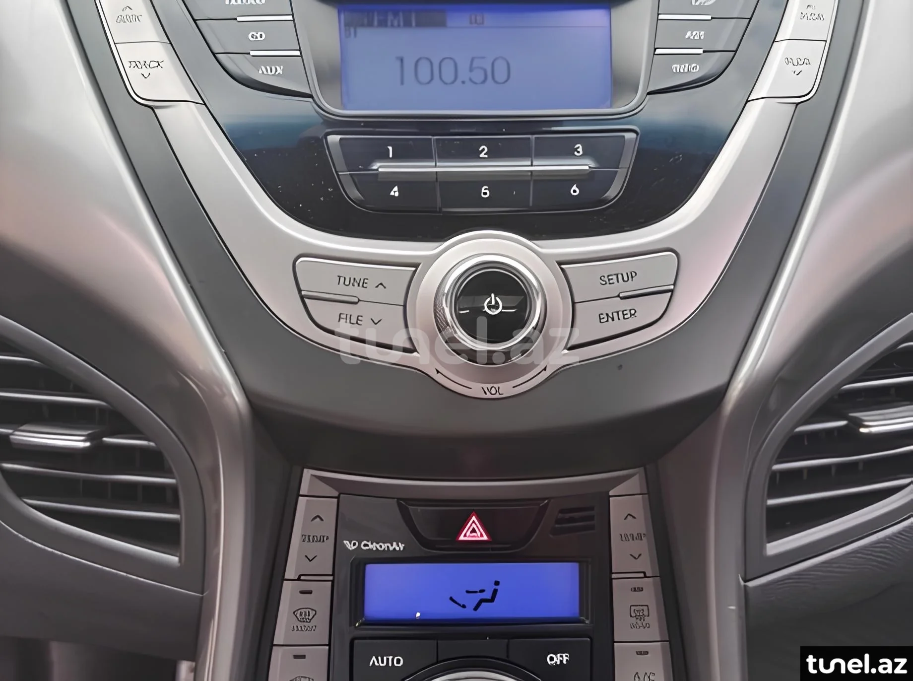Hyundai Elantra 2013