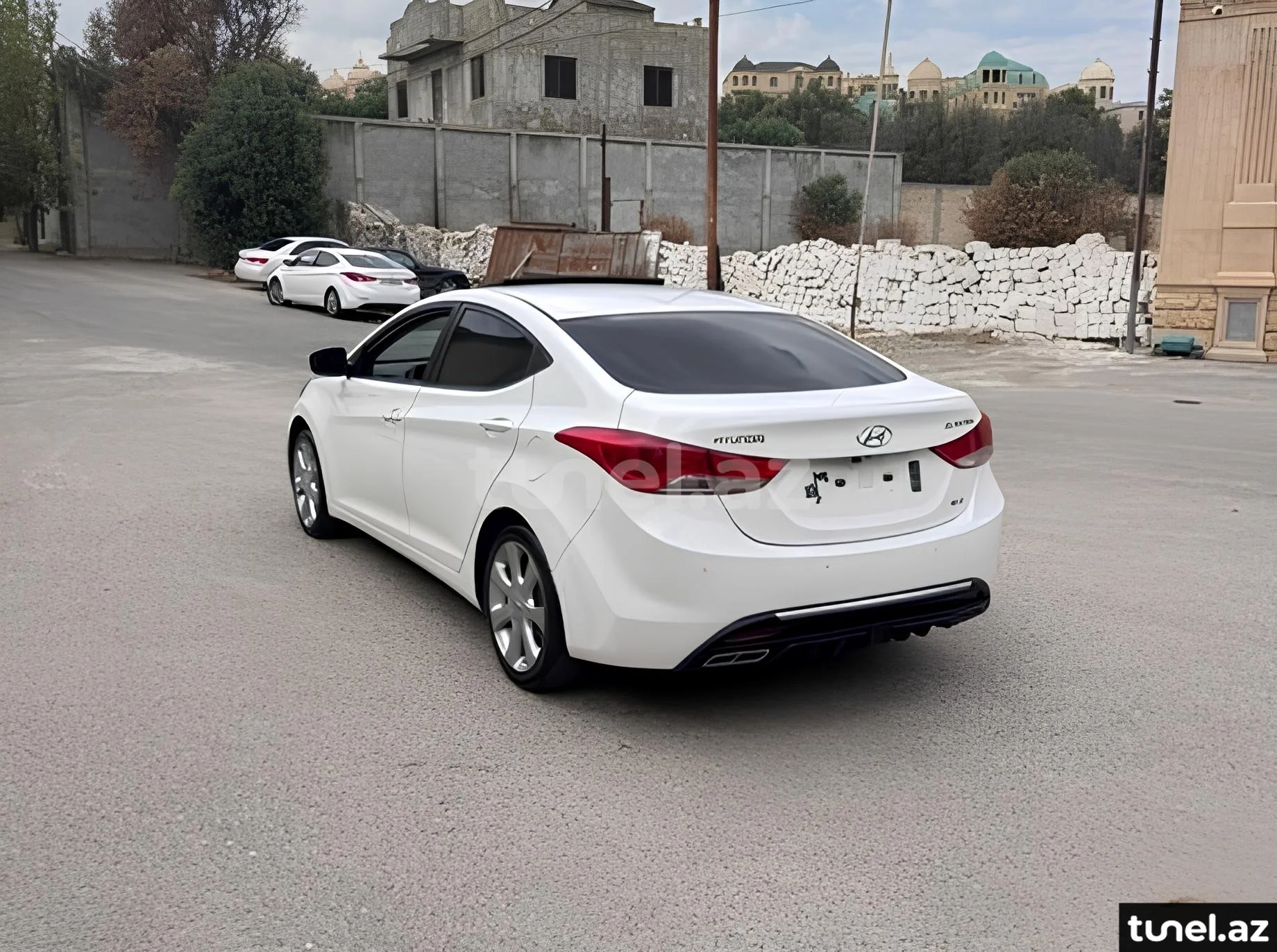 Hyundai Elantra 2013