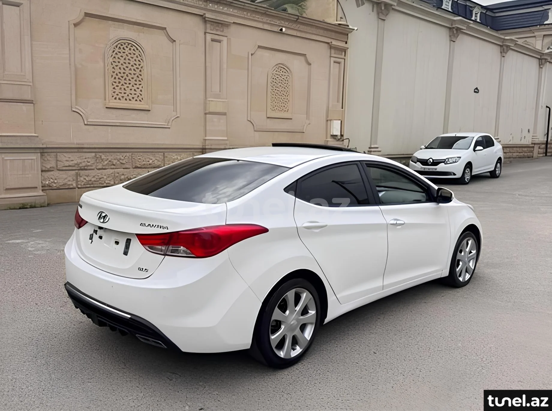 Hyundai Elantra 2013