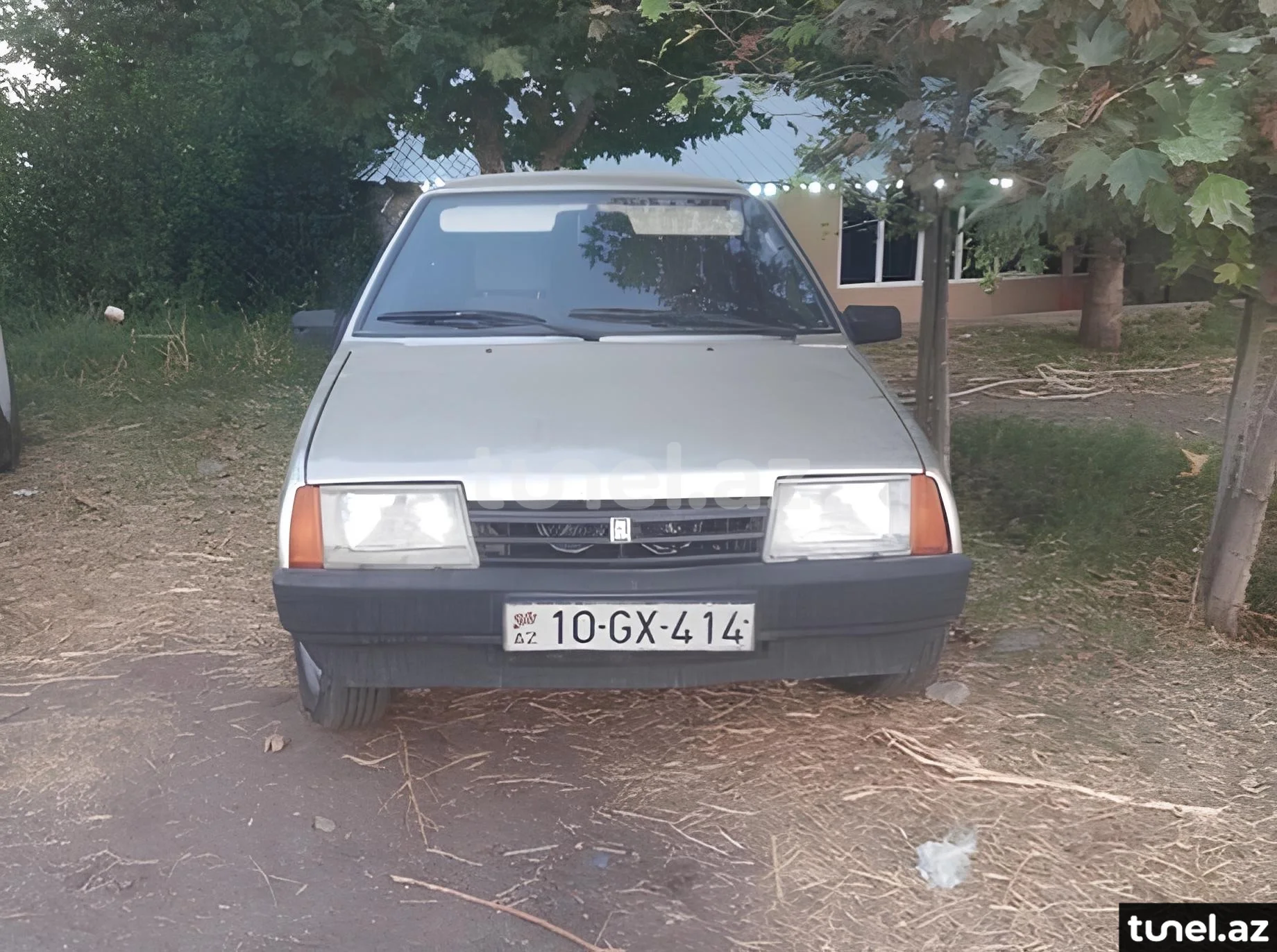 LADA (VAZ) 21099 2001