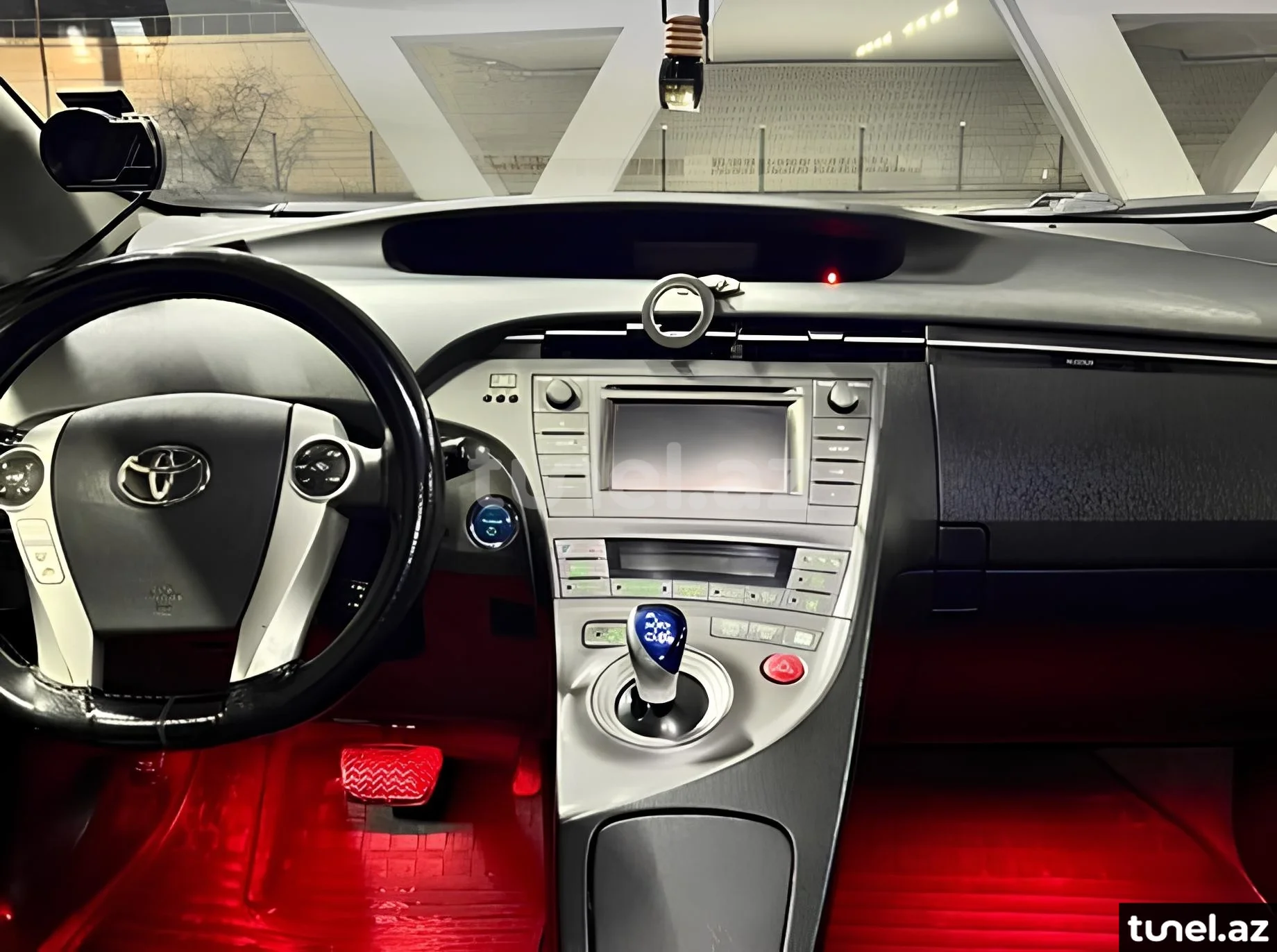 Toyota Prius 2015