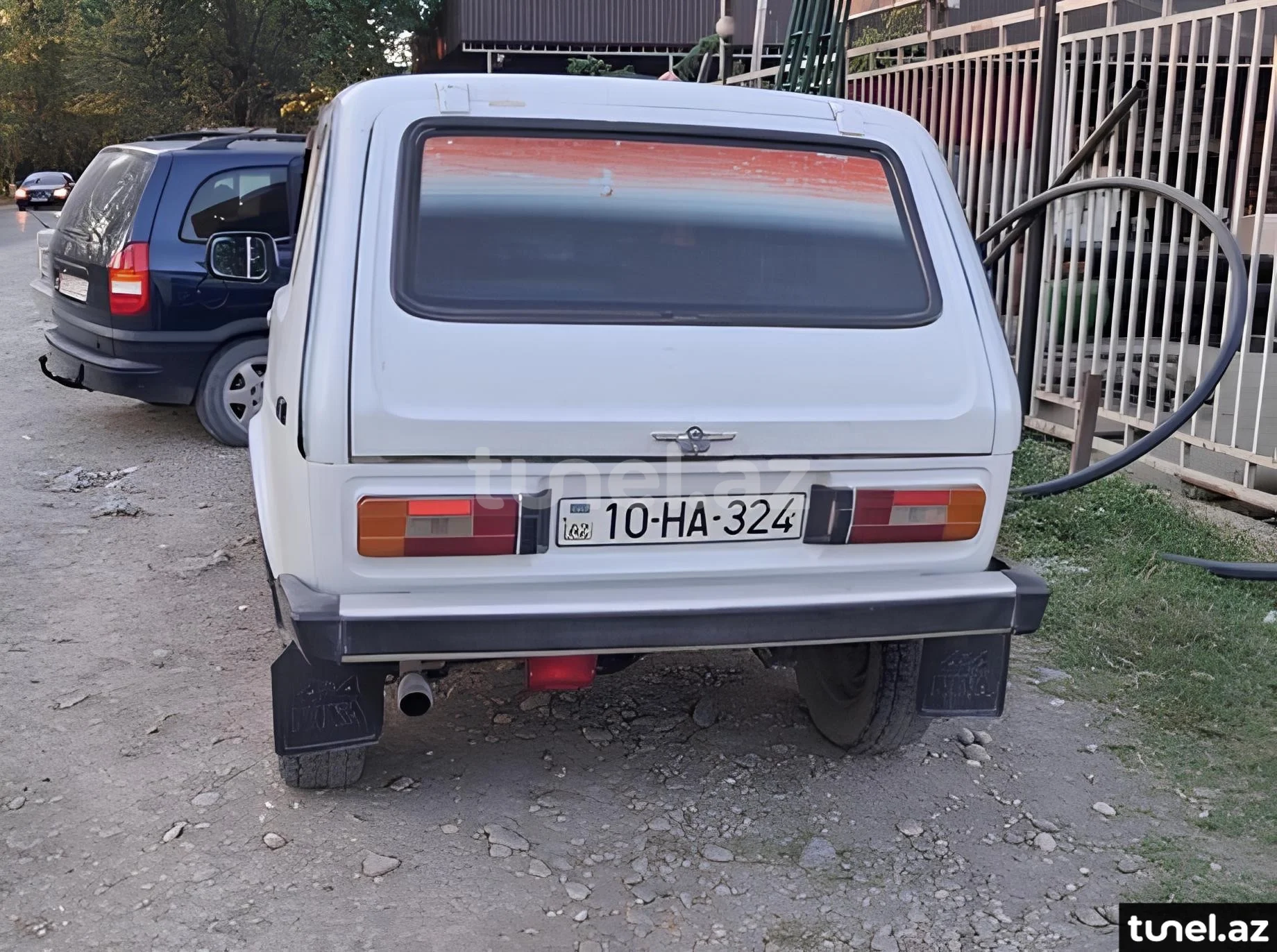 LADA (VAZ) Niva 1989