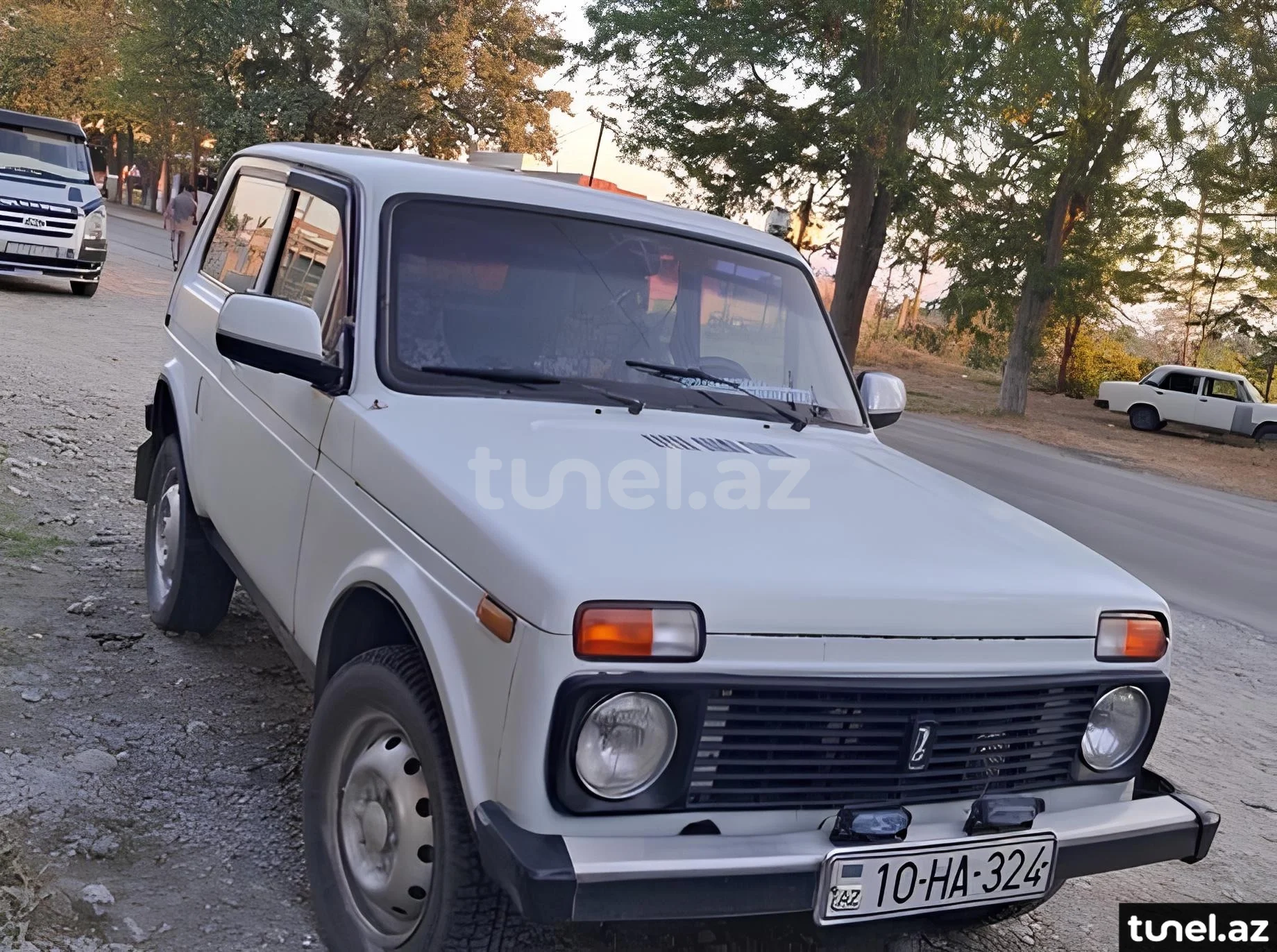 LADA (VAZ) Niva 1989