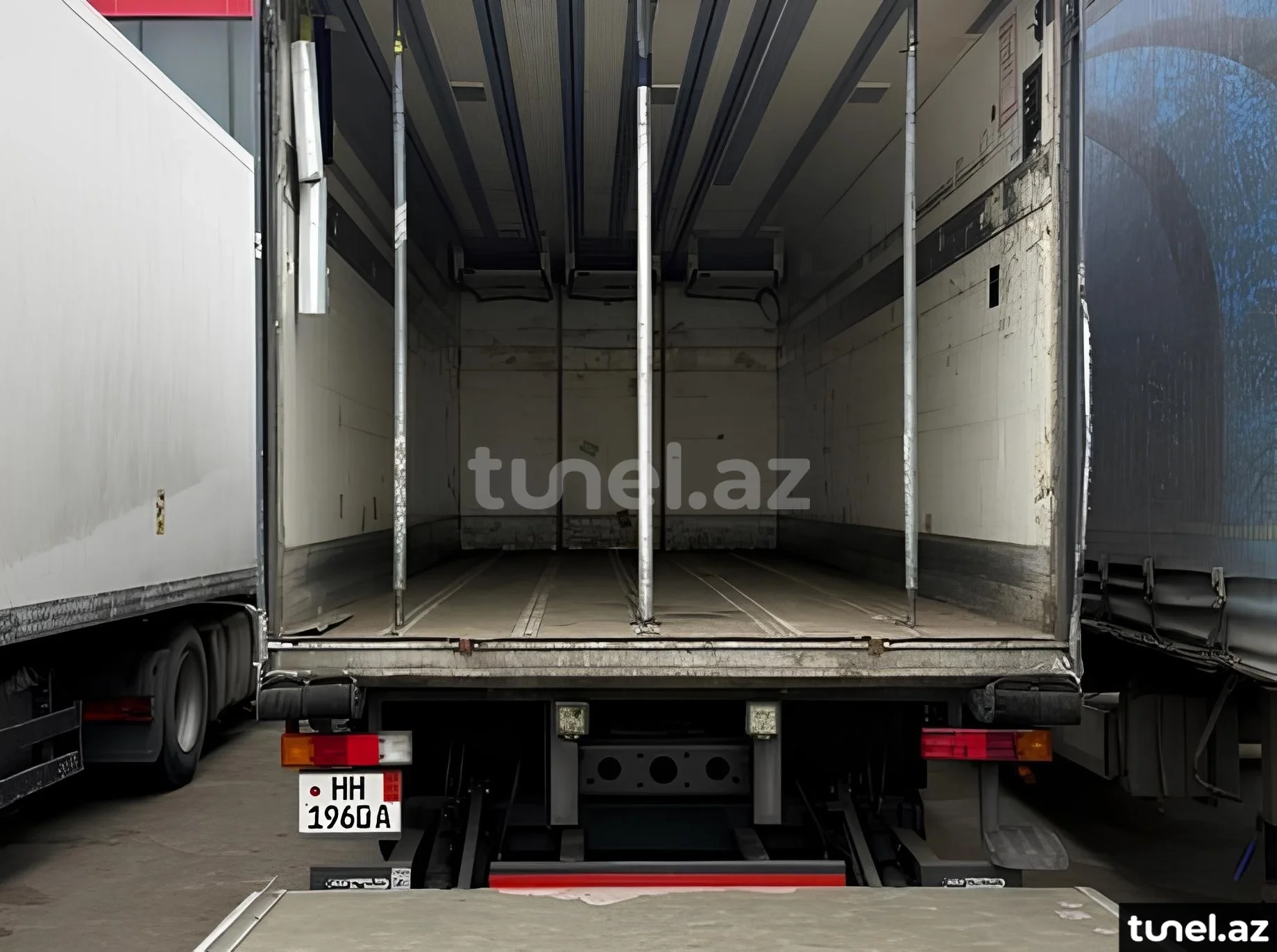 Mercedes Axor 1824 2011