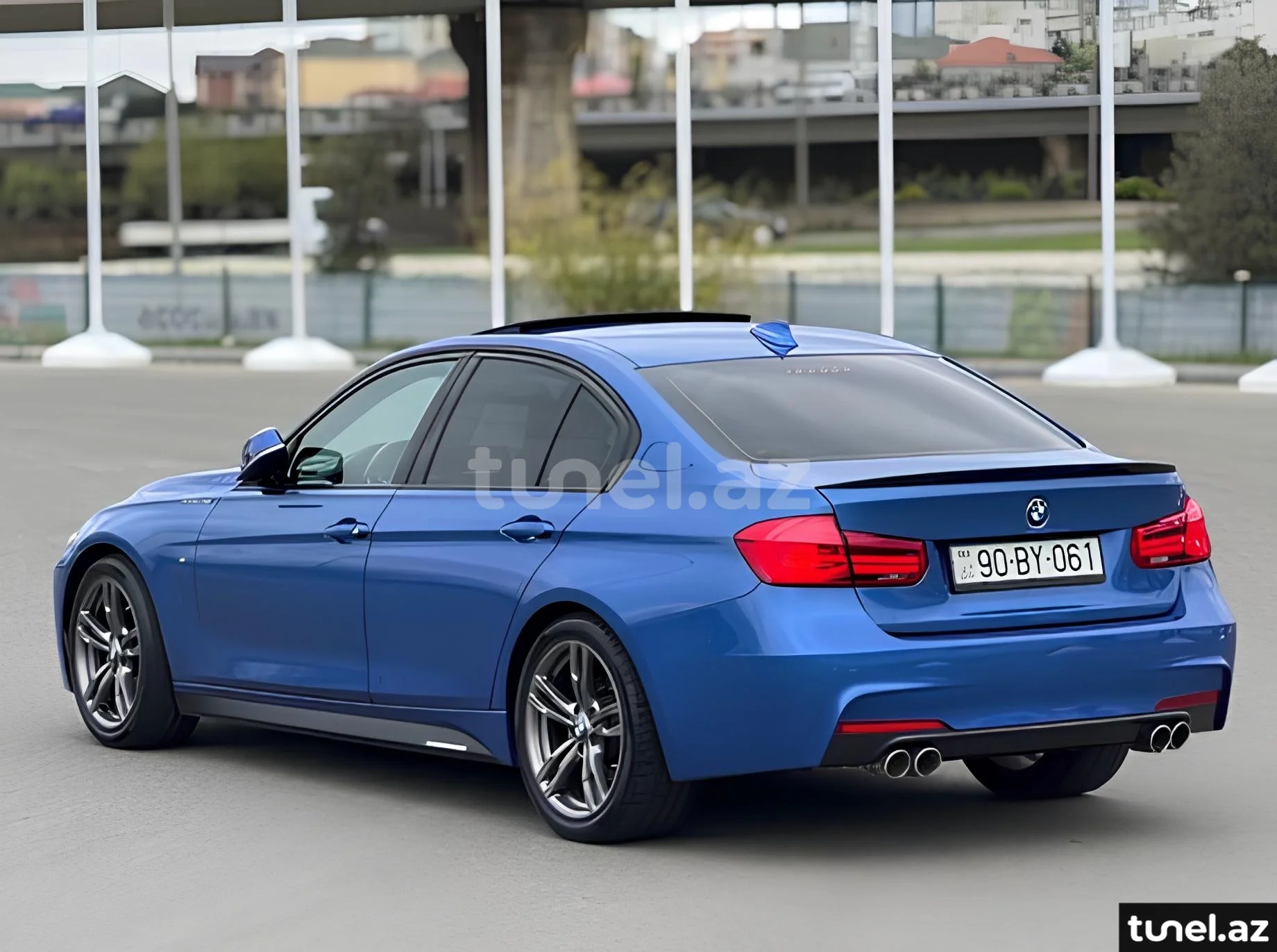 BMW 328 2017
