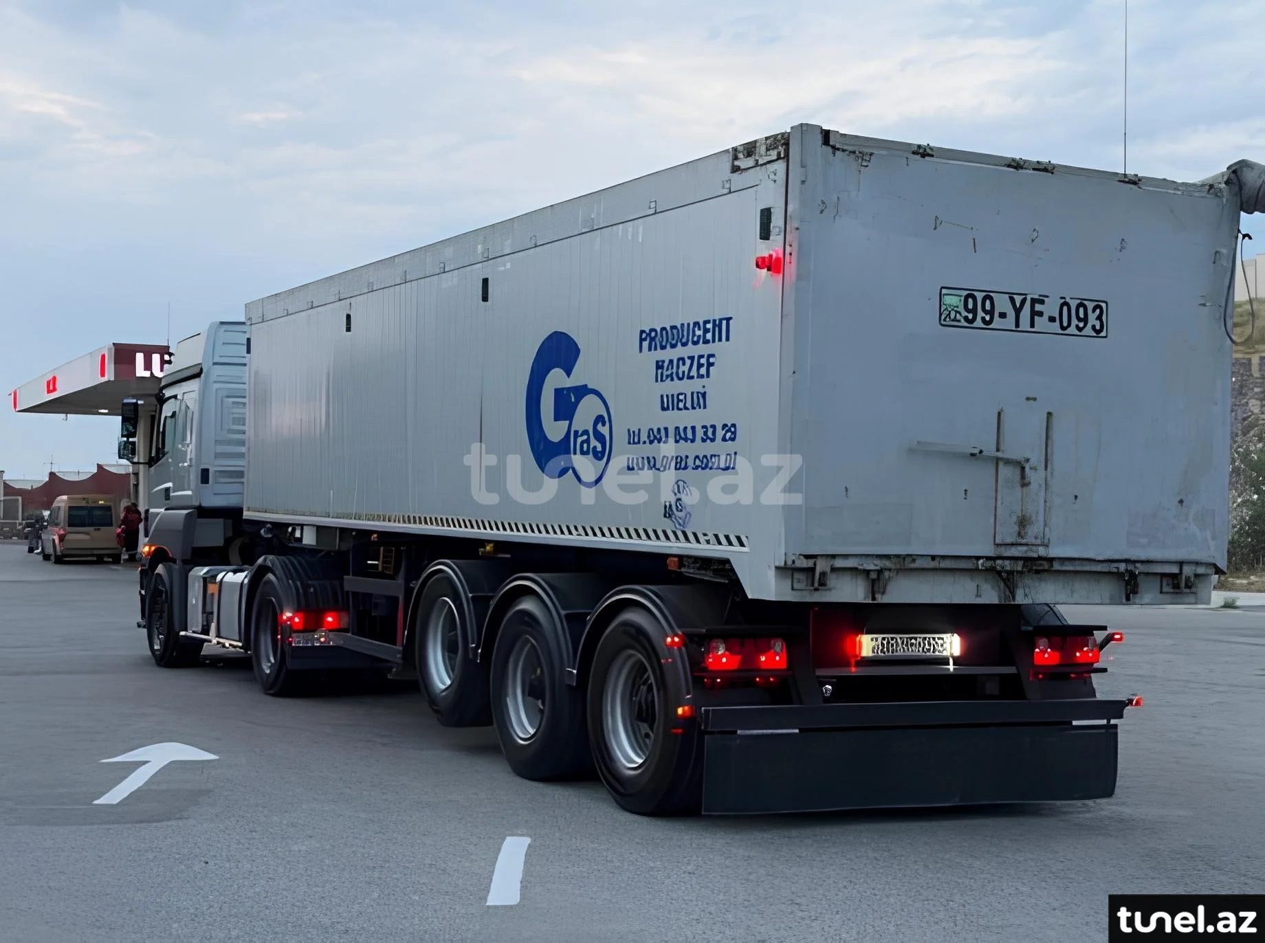 Mercedes Axor 1843 2013