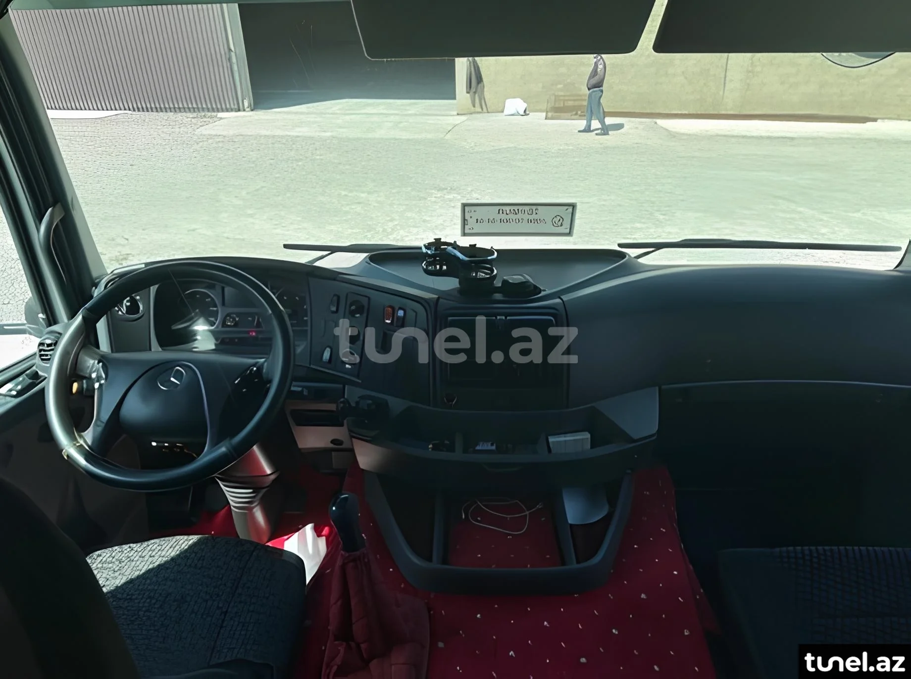 Mercedes Axor 1843 2013