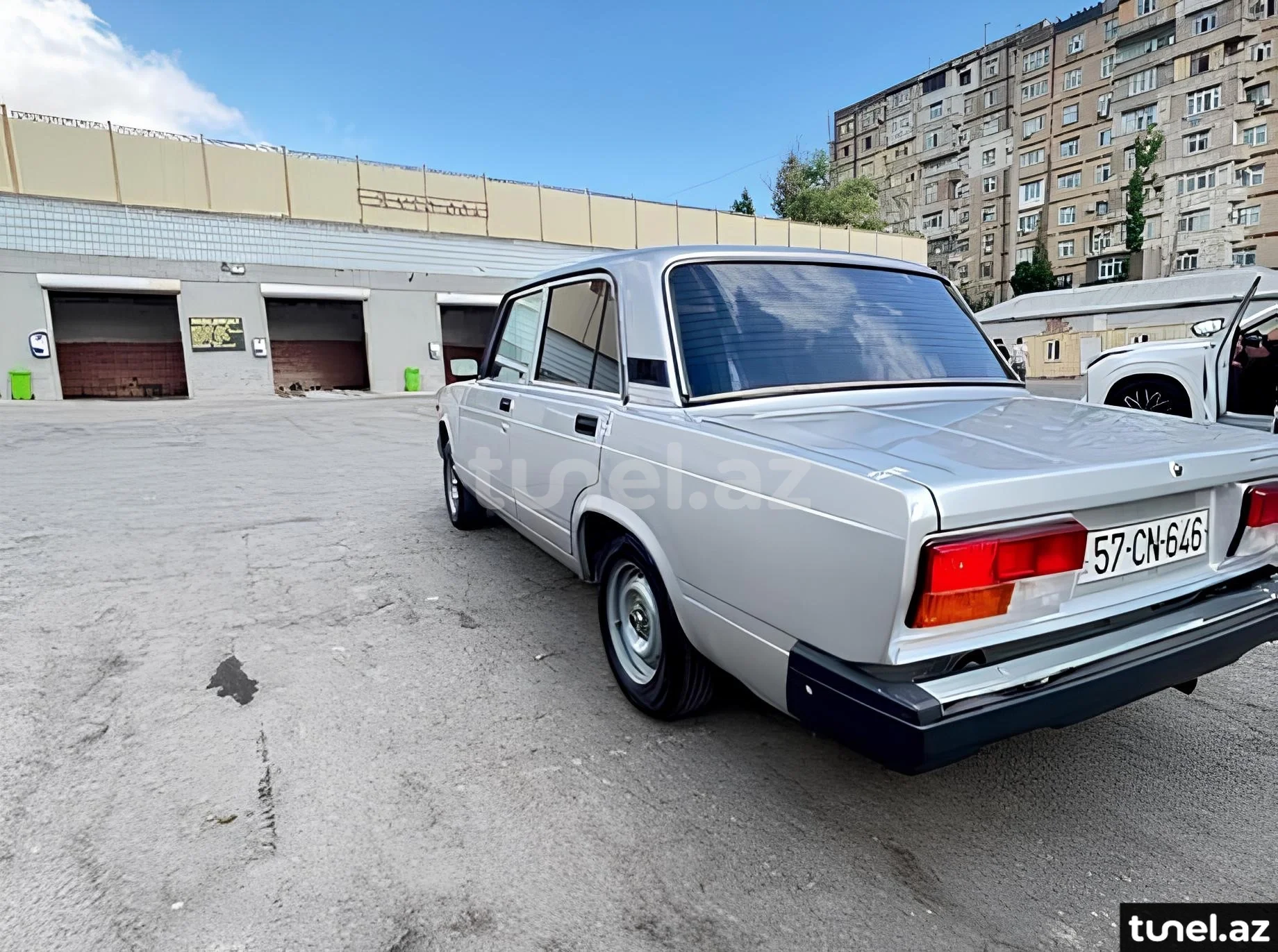 LADA (VAZ) 2107 2010