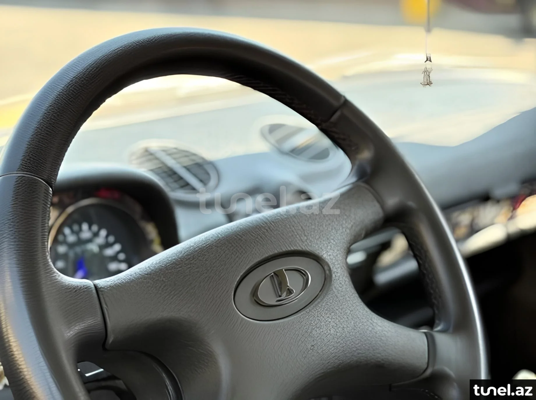 LADA (VAZ) 2106 1988