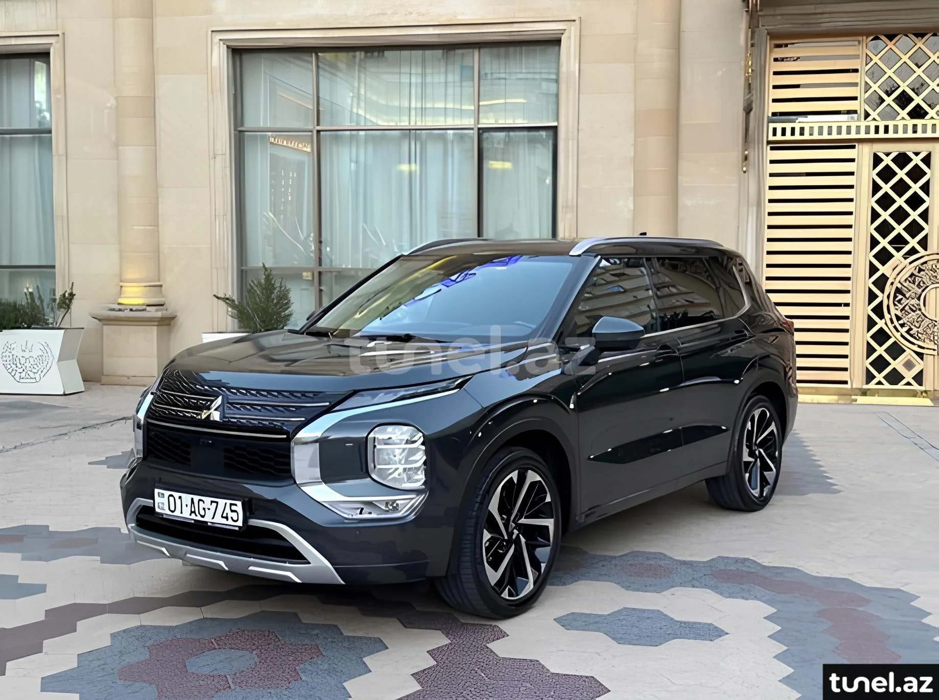 Mitsubishi Outlander 2024
