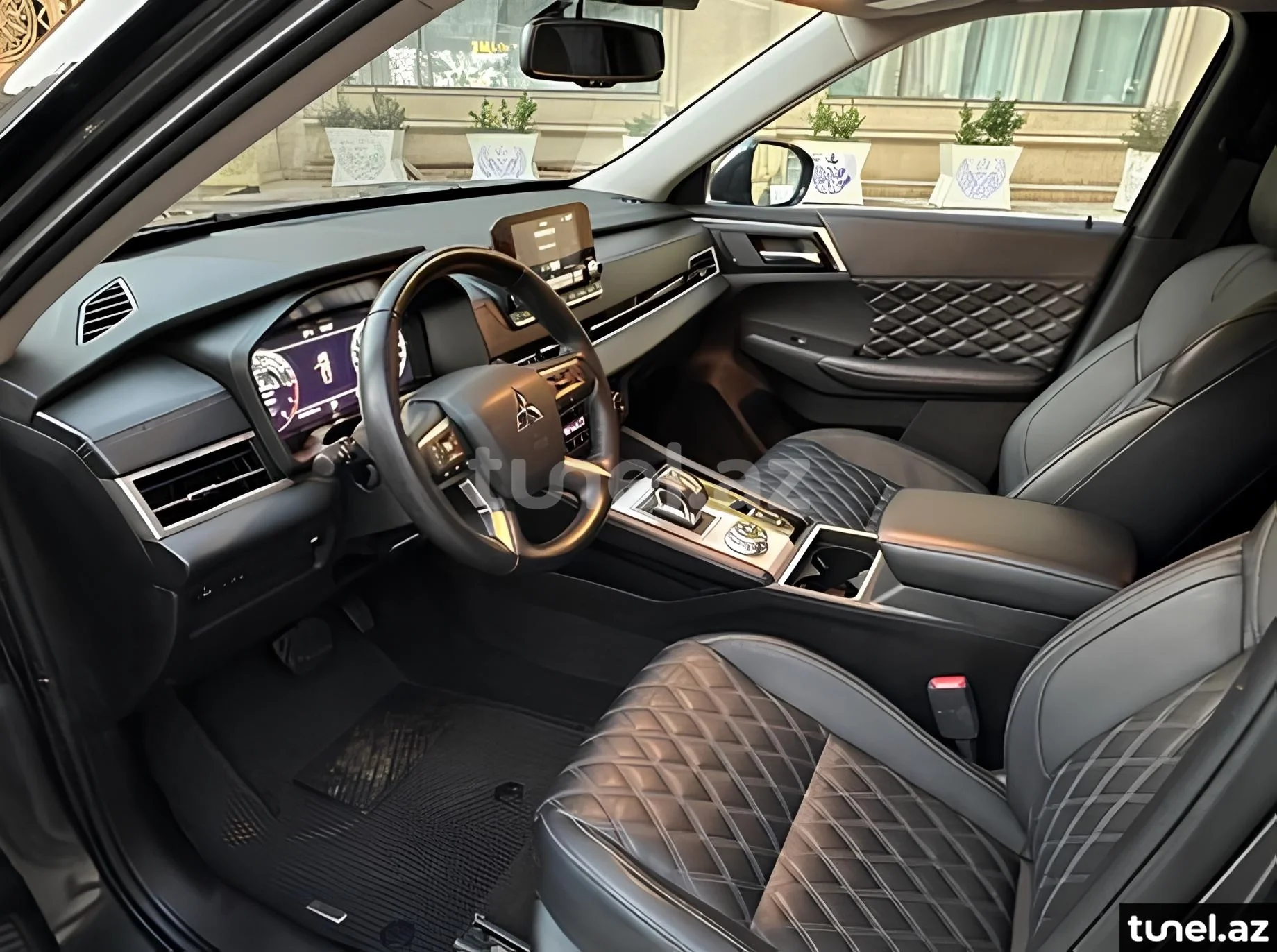 Mitsubishi Outlander 2024