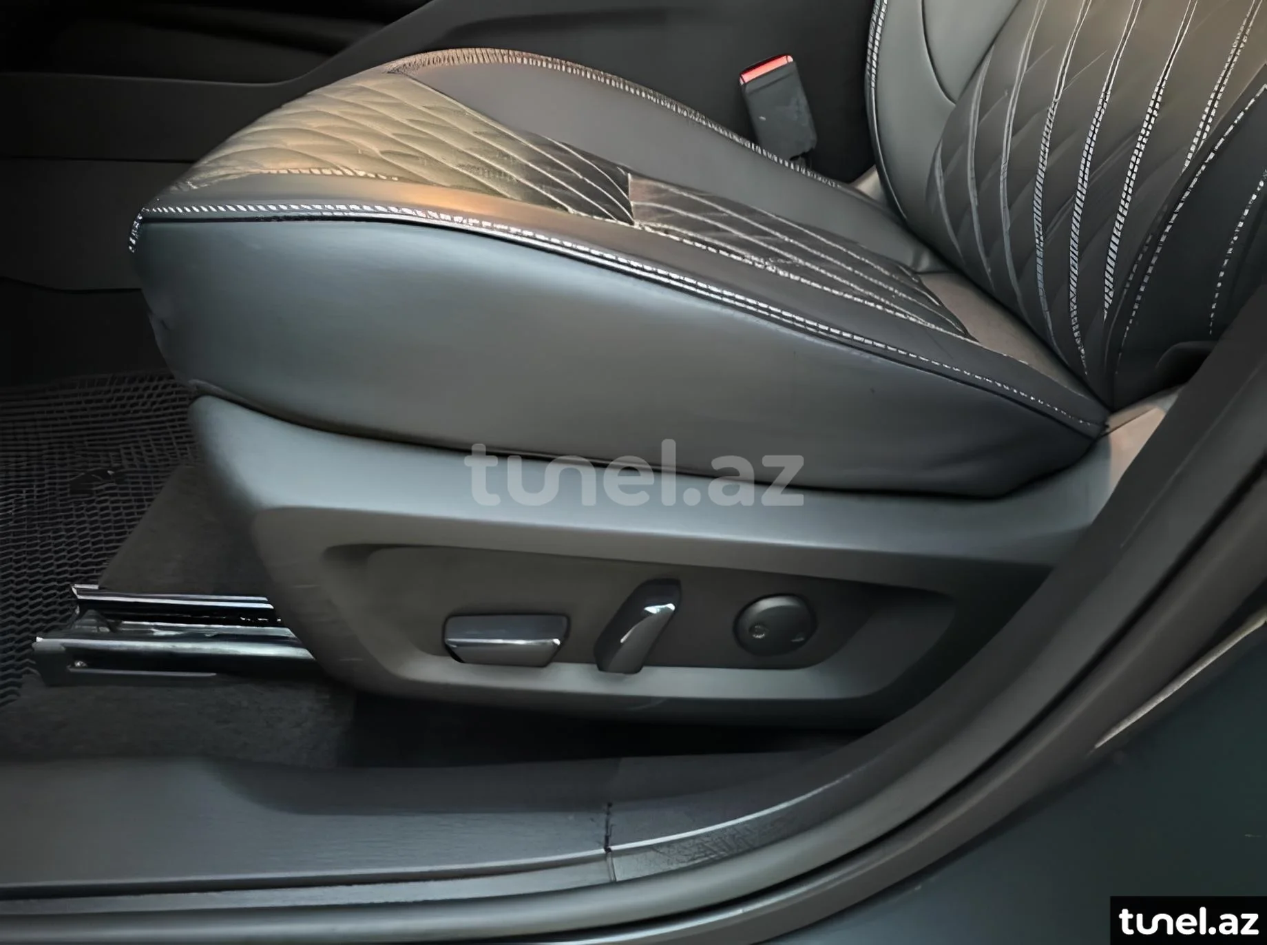 Mitsubishi Outlander 2024