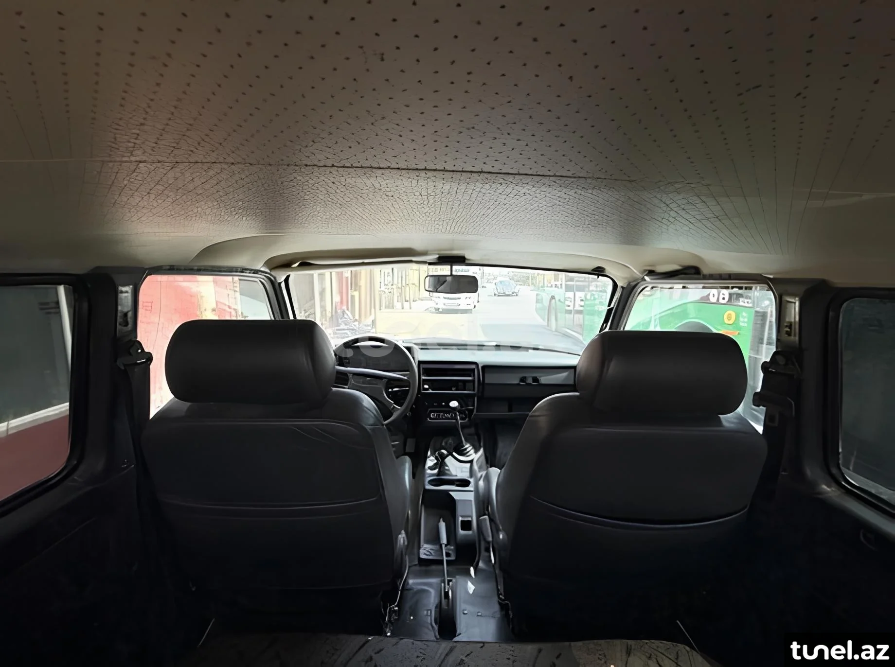 LADA (VAZ) Niva 2003
