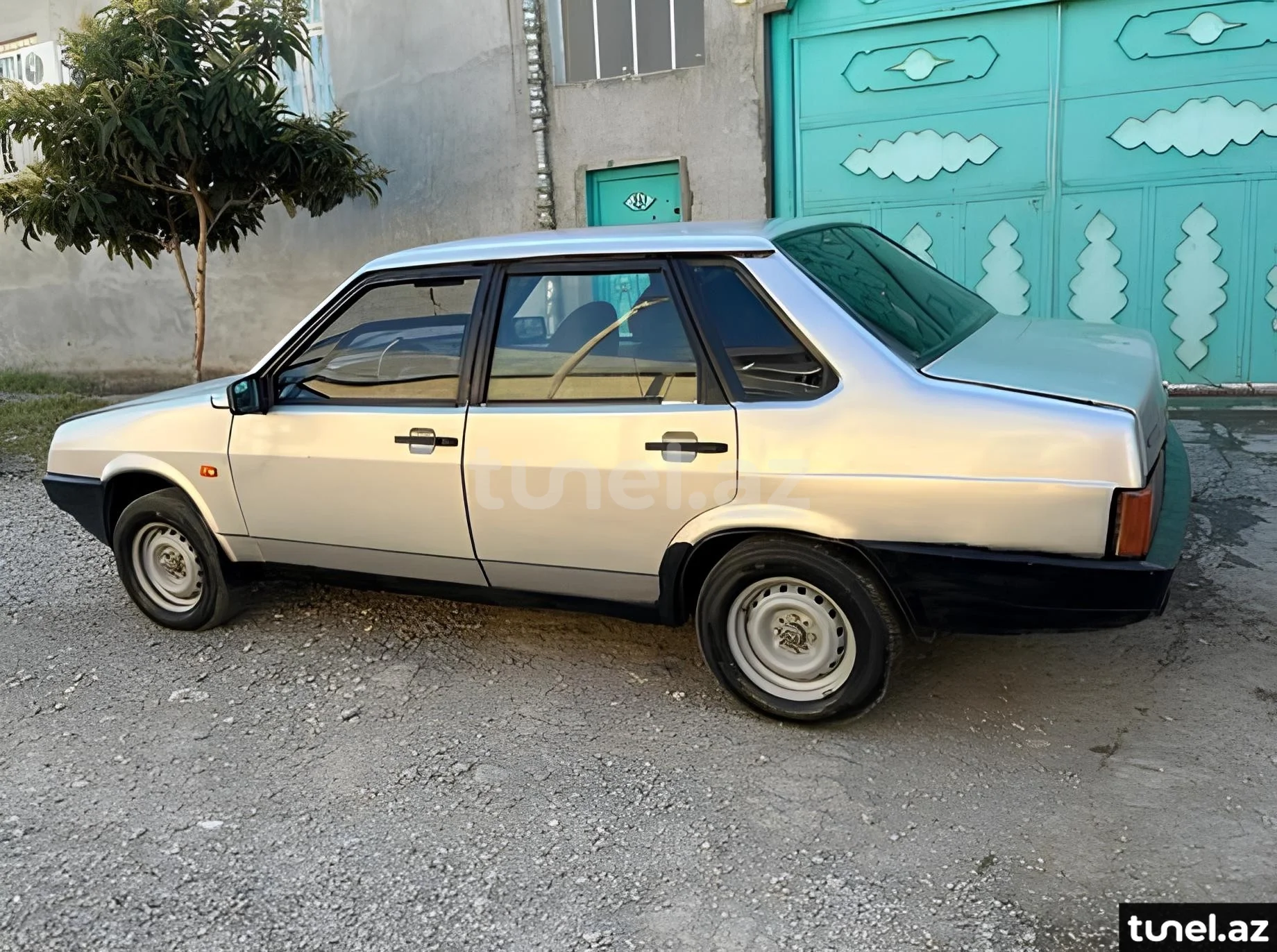 LADA (VAZ) 21099 2002