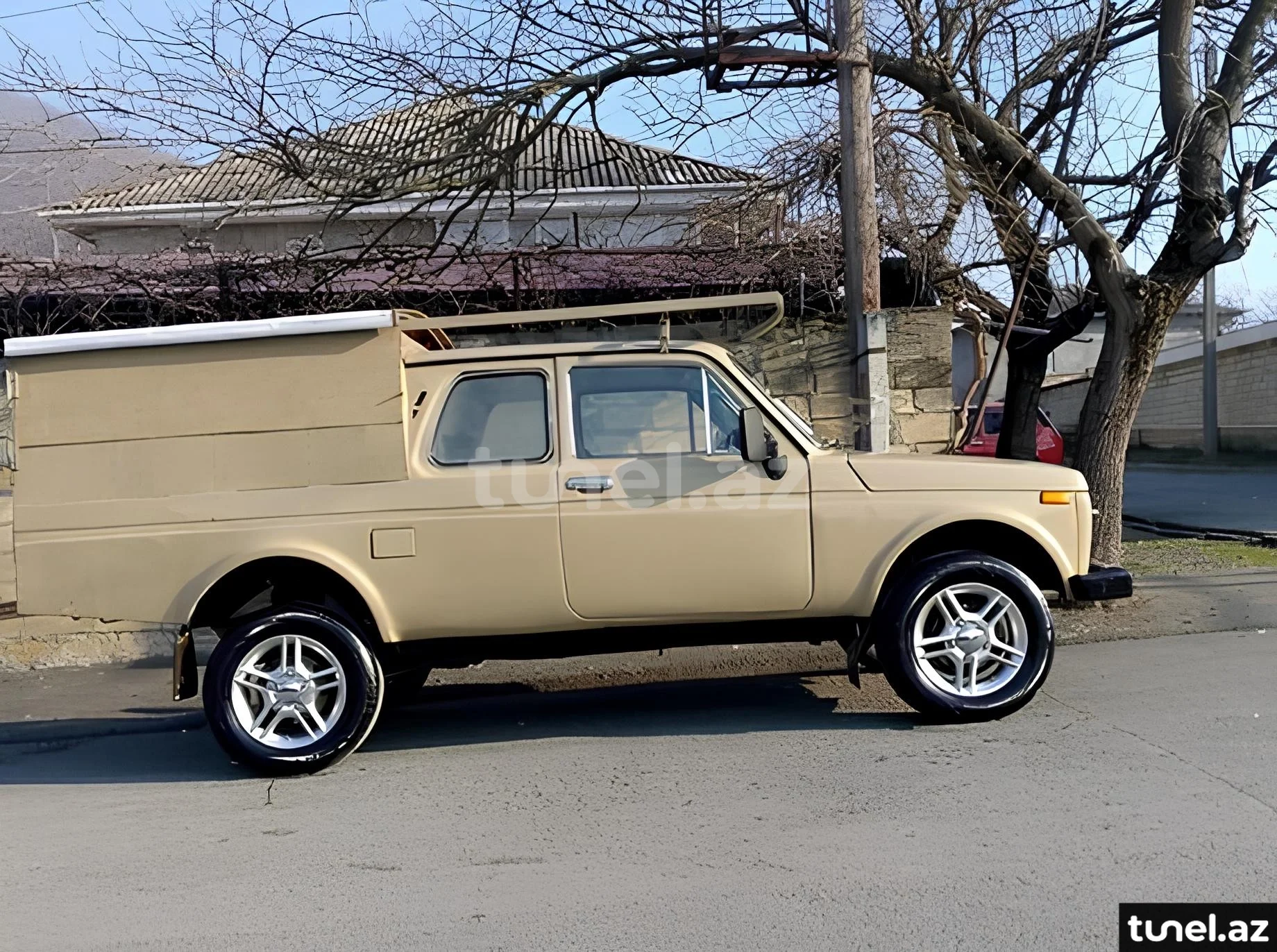 LADA (VAZ) Niva 1995
