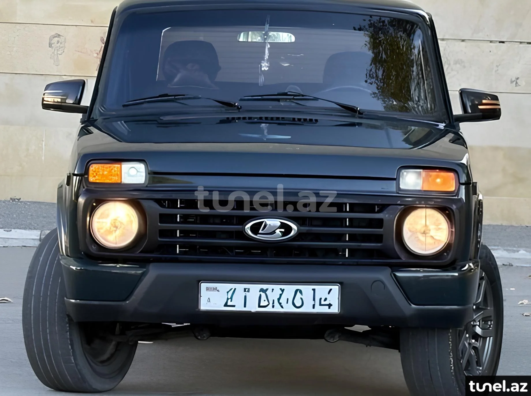 LADA (VAZ) Niva 2012