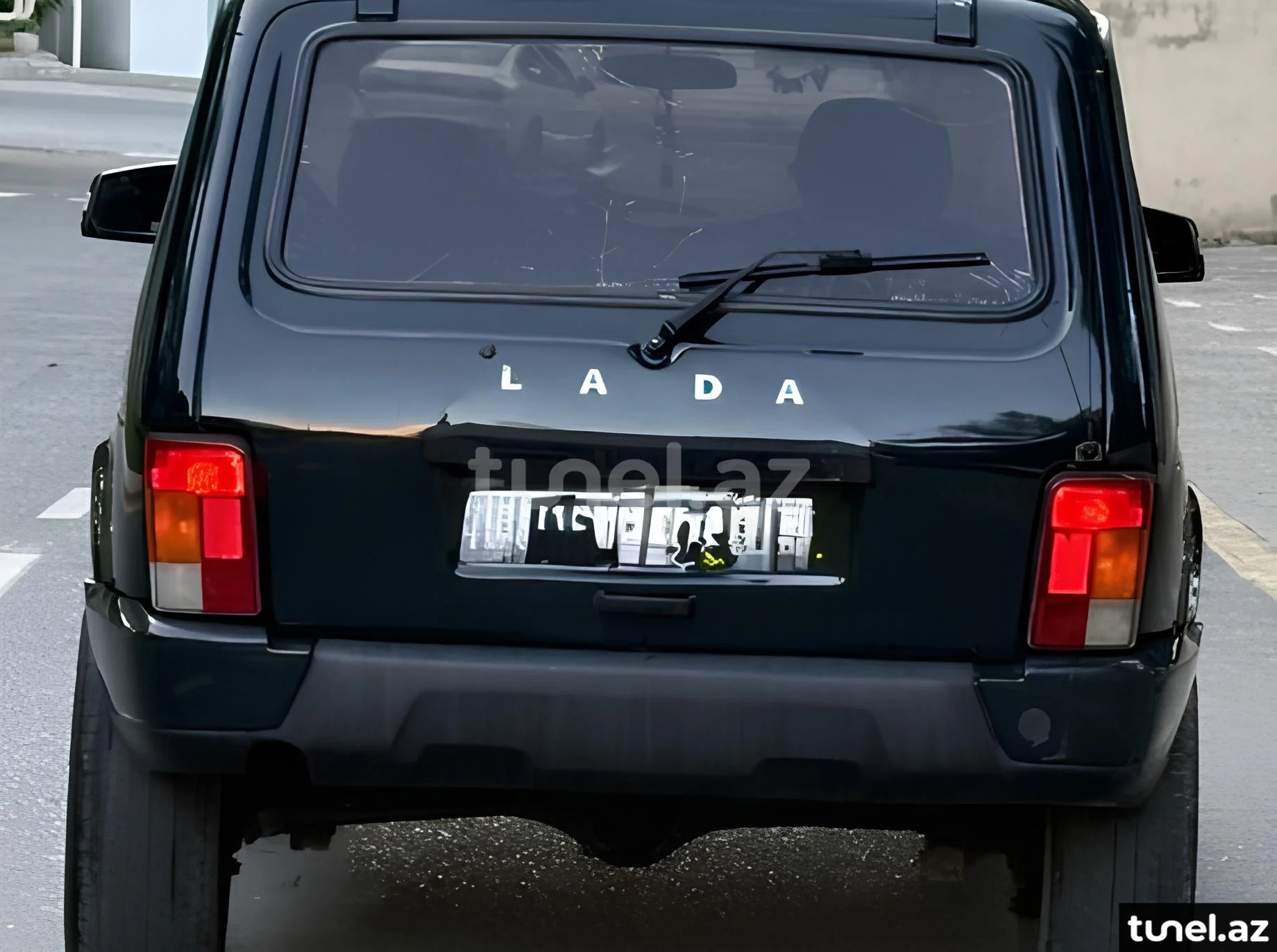 LADA (VAZ) Niva 2012