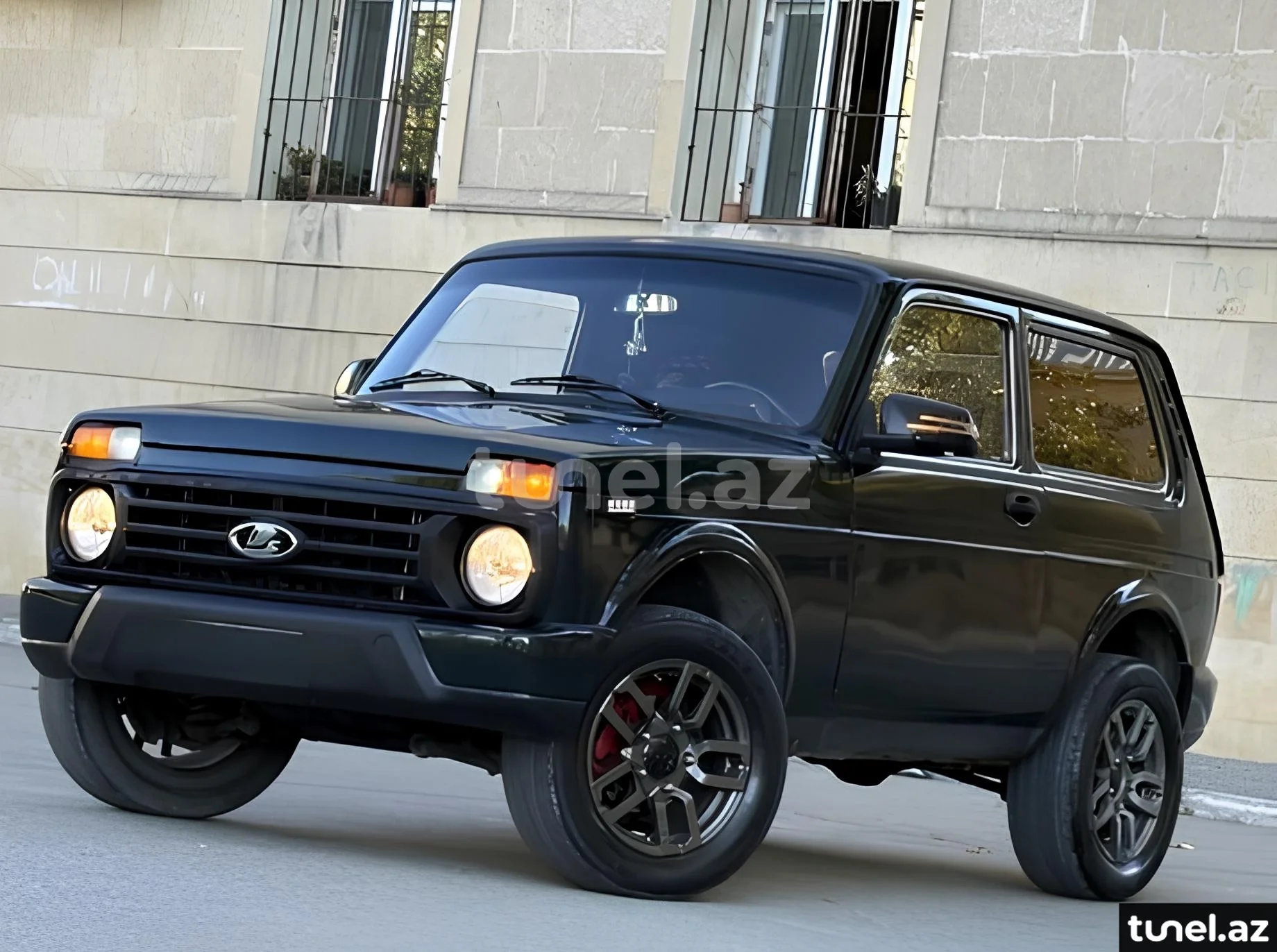 LADA (VAZ) Niva 2012