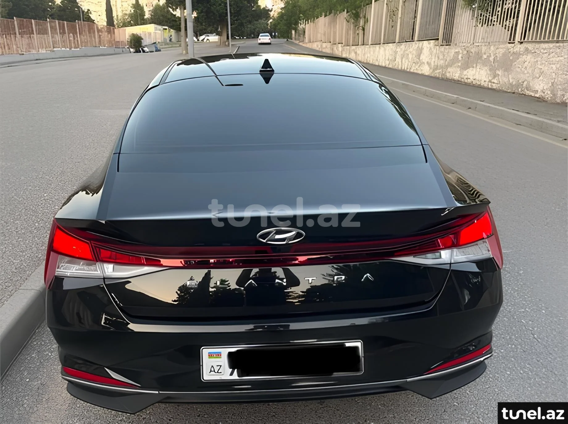 Hyundai Elantra 2021