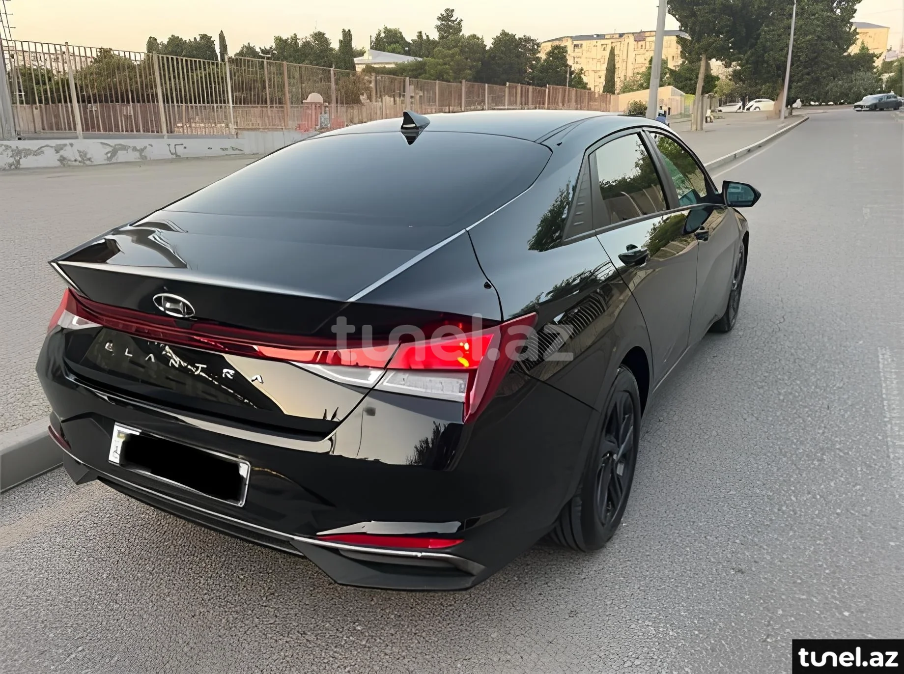 Hyundai Elantra 2021