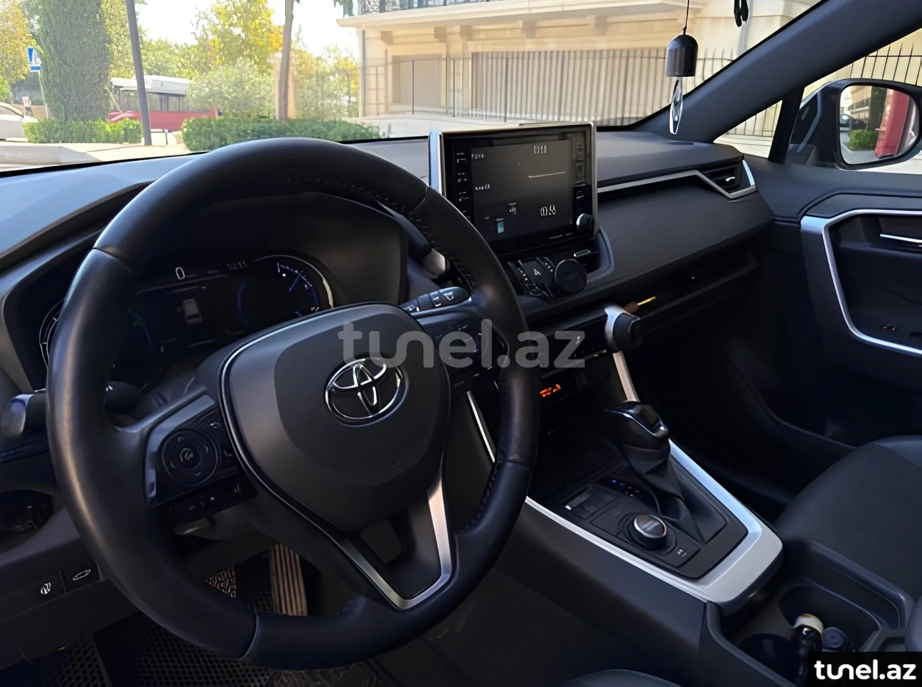 Toyota RAV4 2021