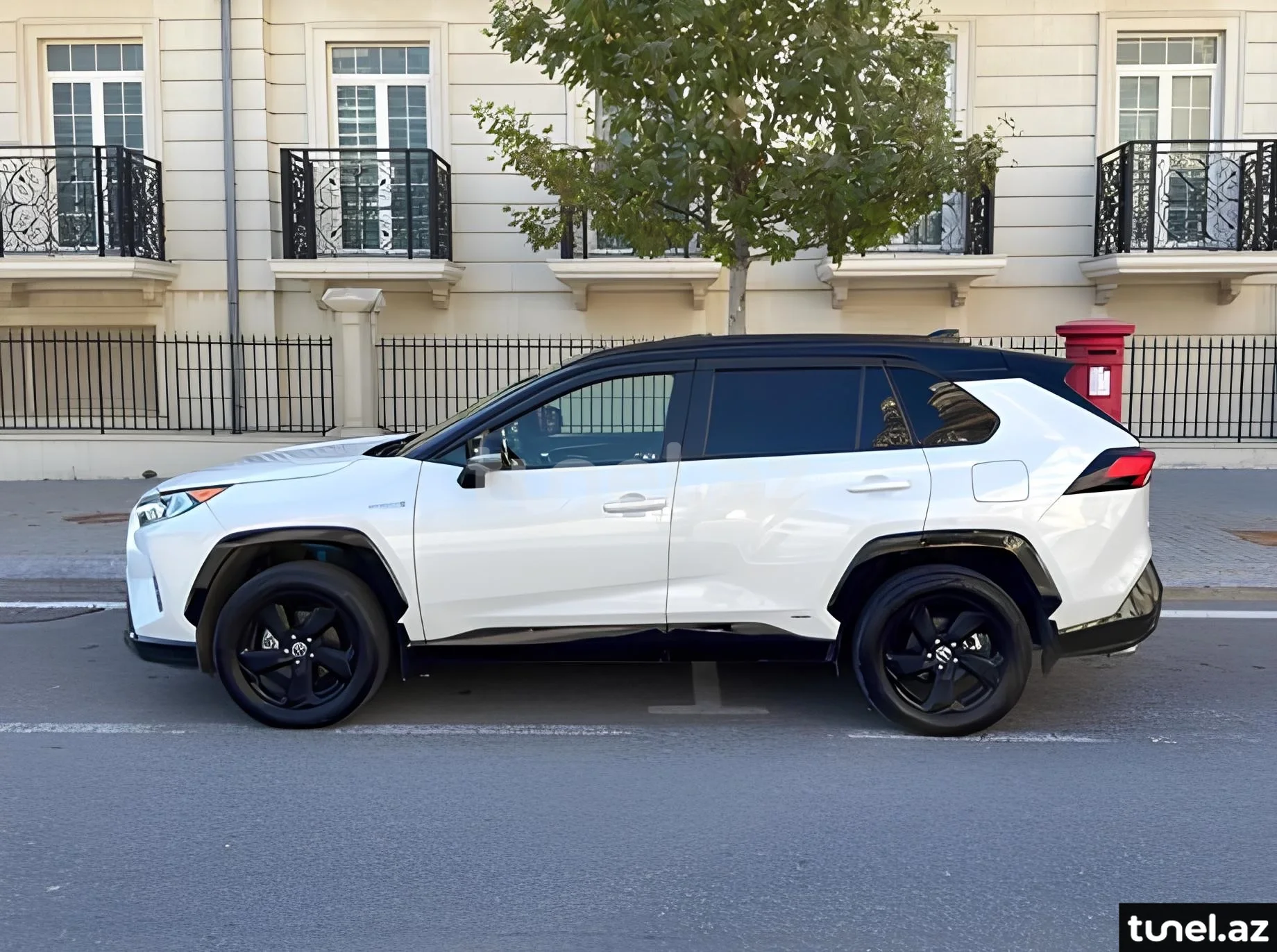 Toyota RAV4 2021