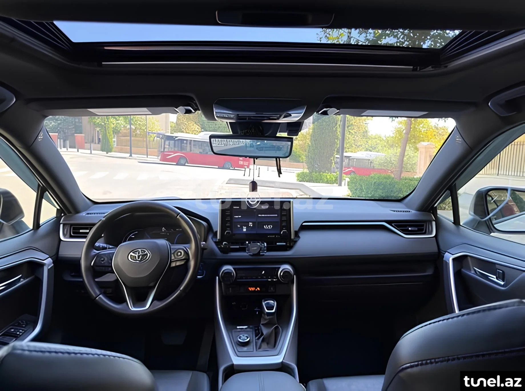 Toyota RAV4 2021