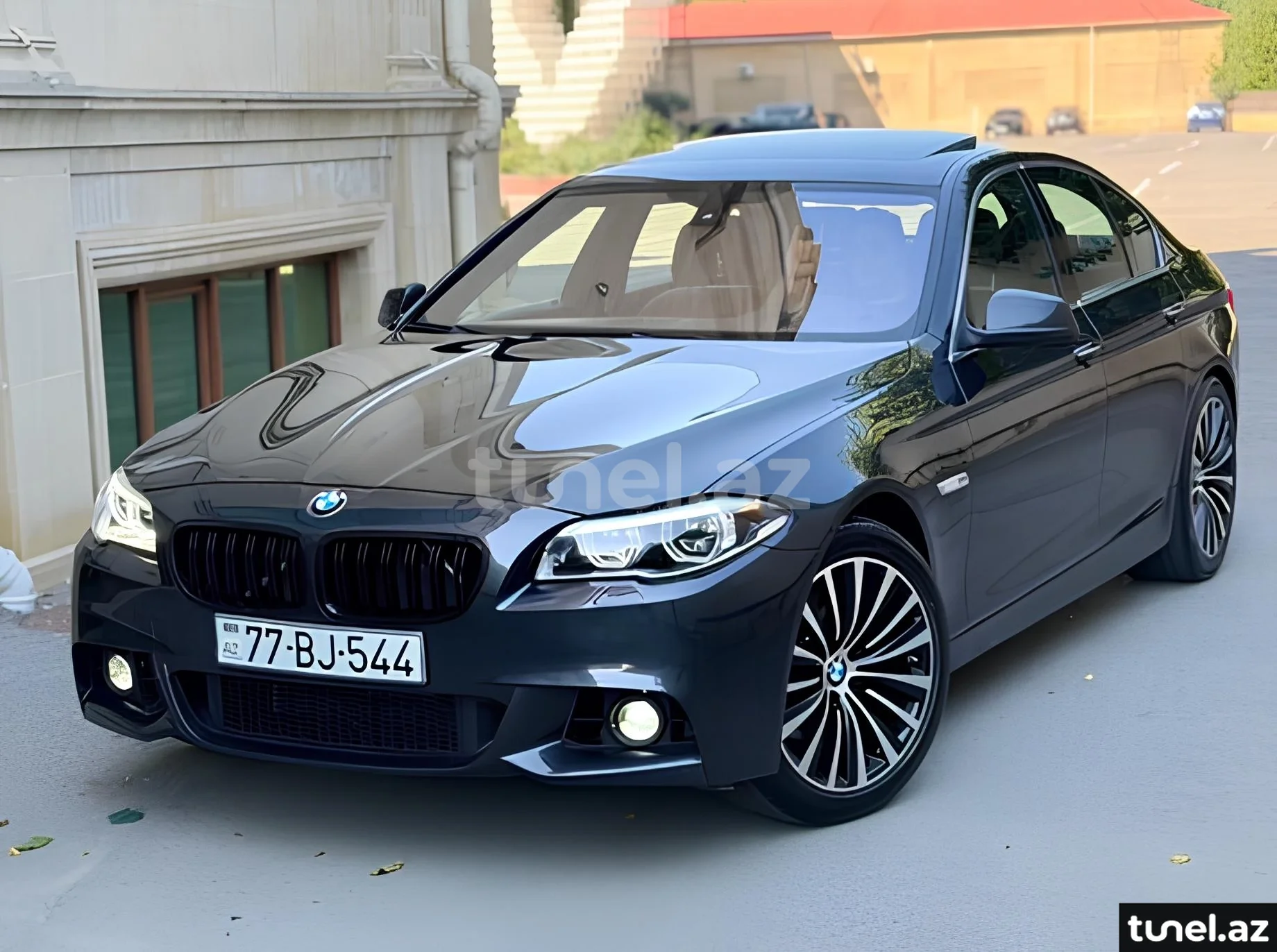 BMW 528 2011
