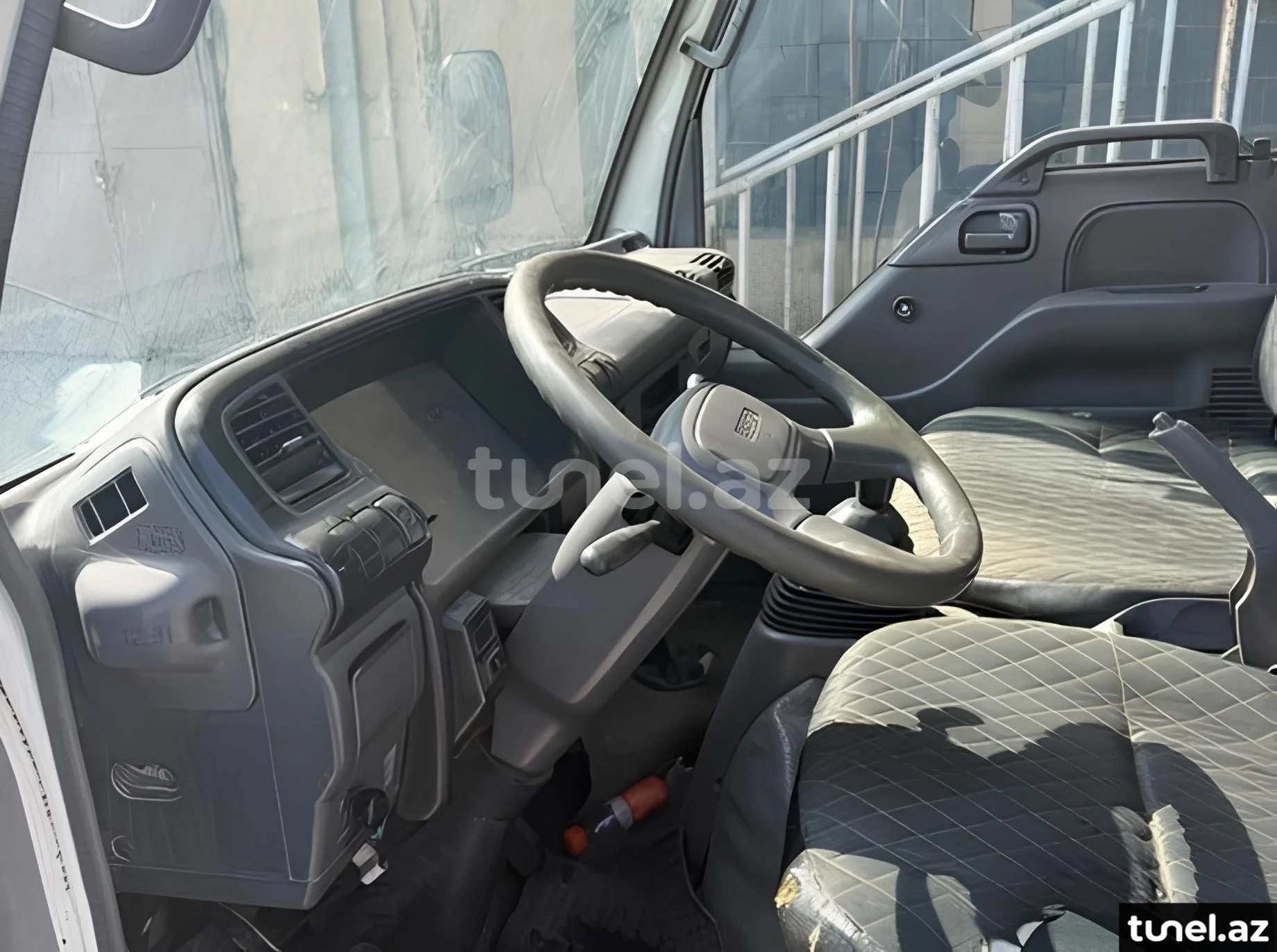 Isuzu NKR 55 L 2008