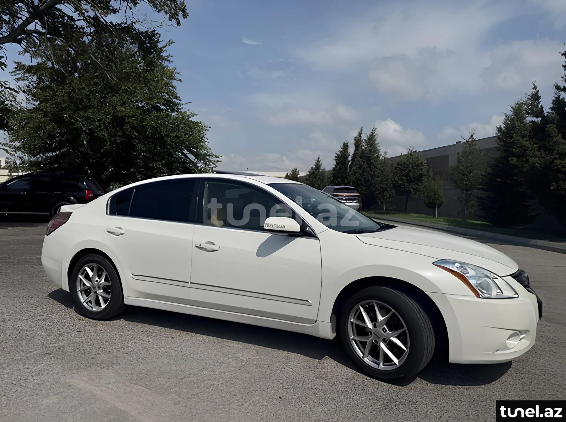 Nissan Altima 2012