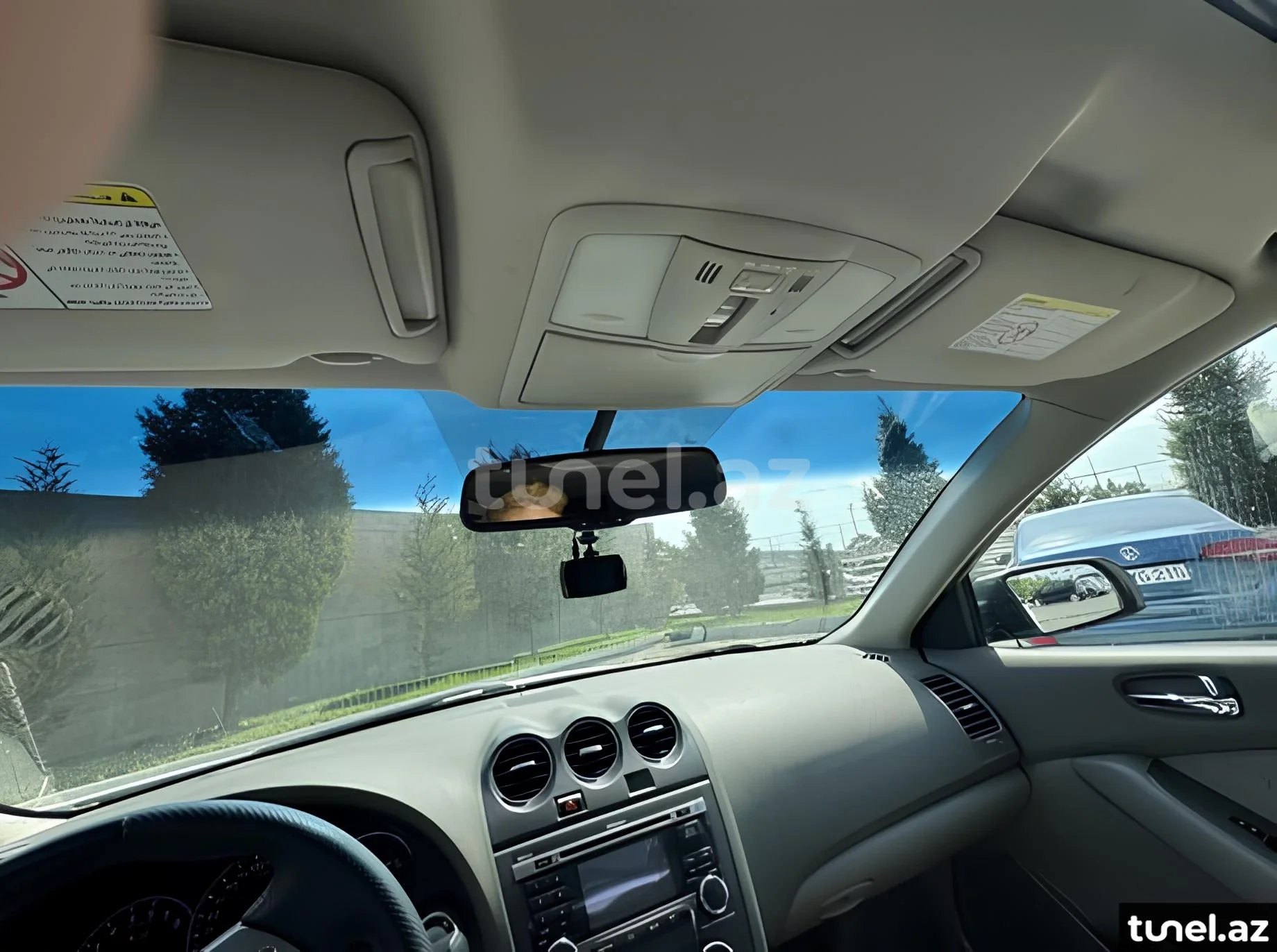 Nissan Altima 2012