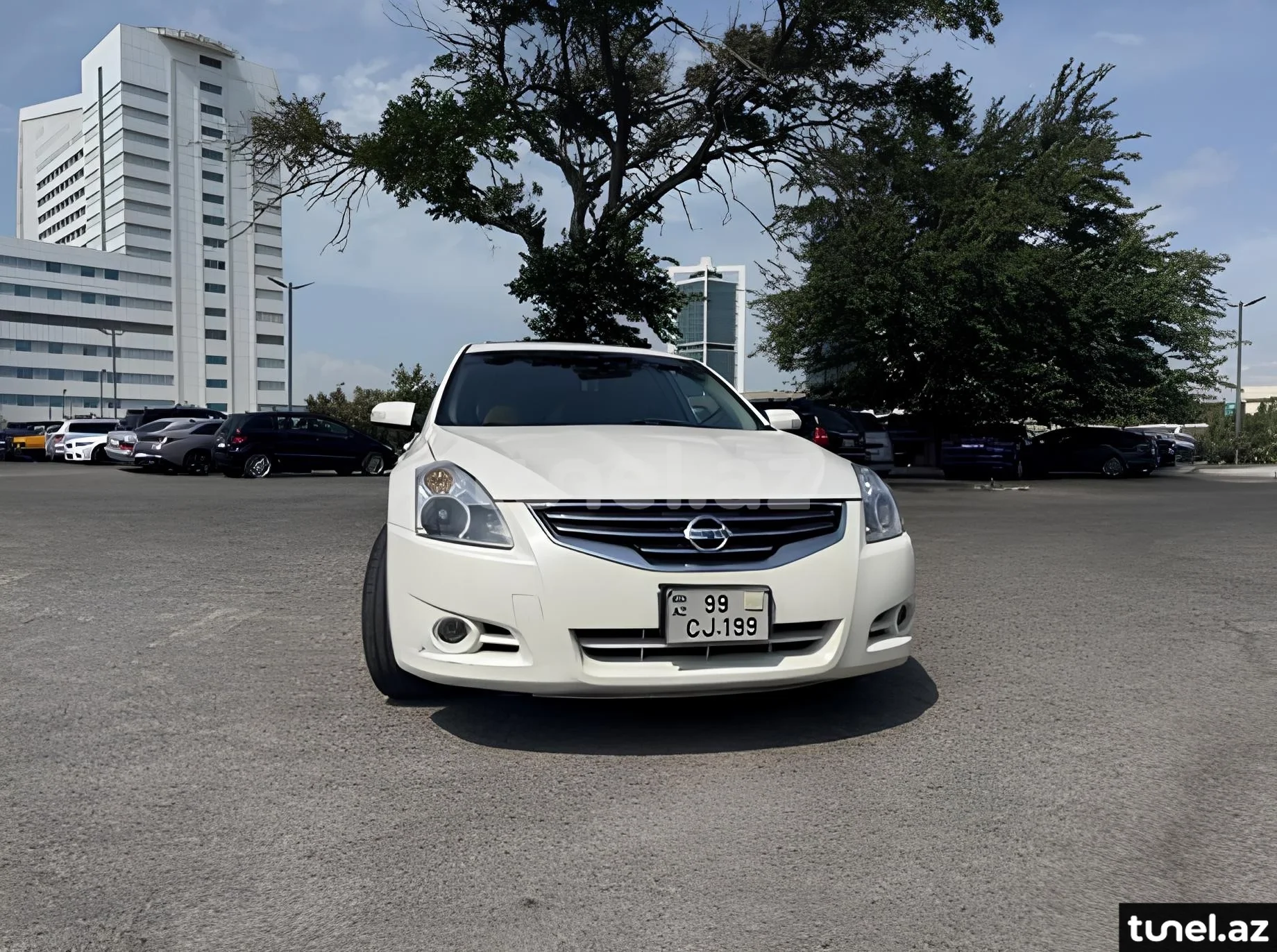 Nissan Altima 2012