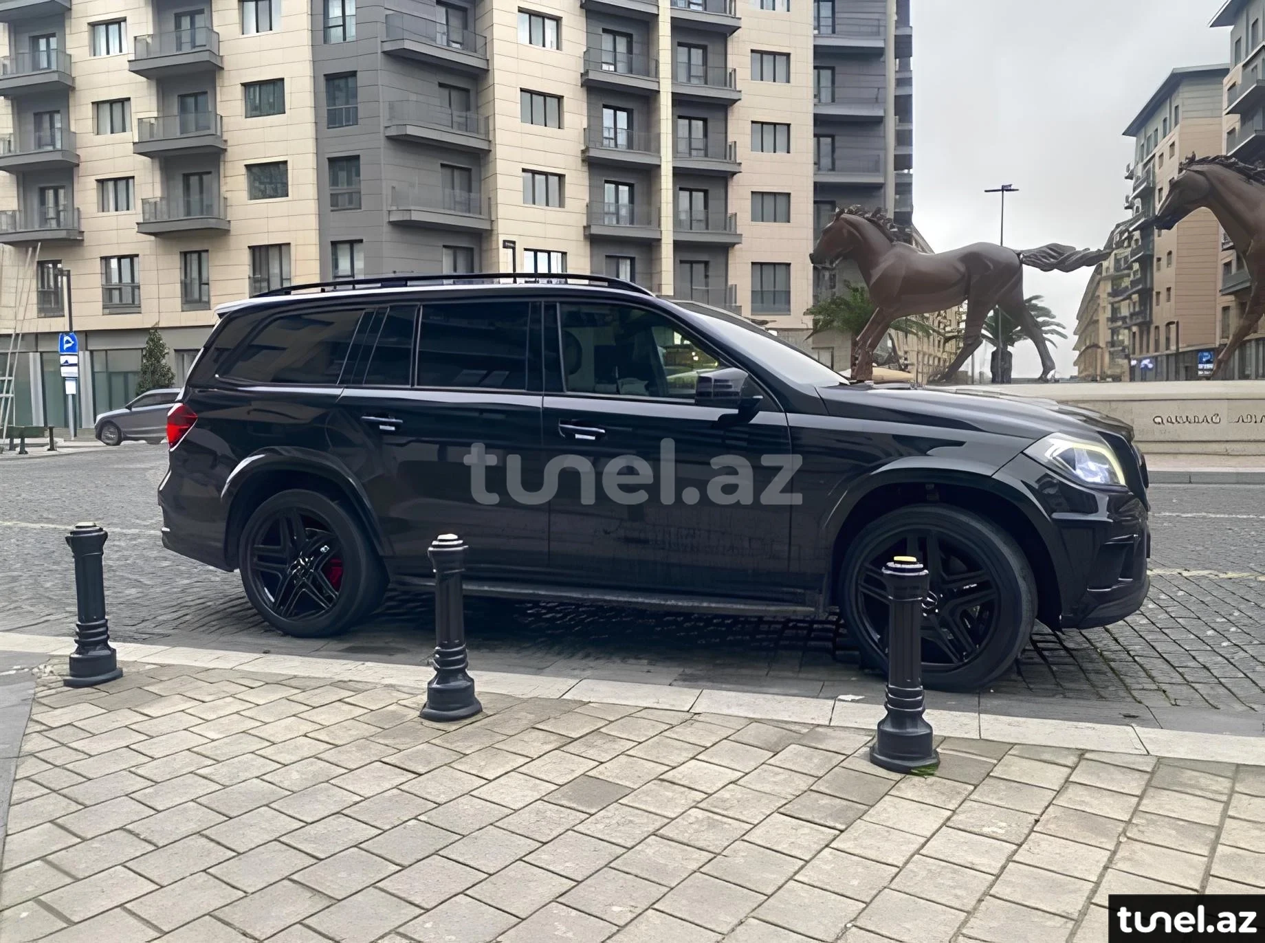 Mercedes GL 550 4MATIC 2013