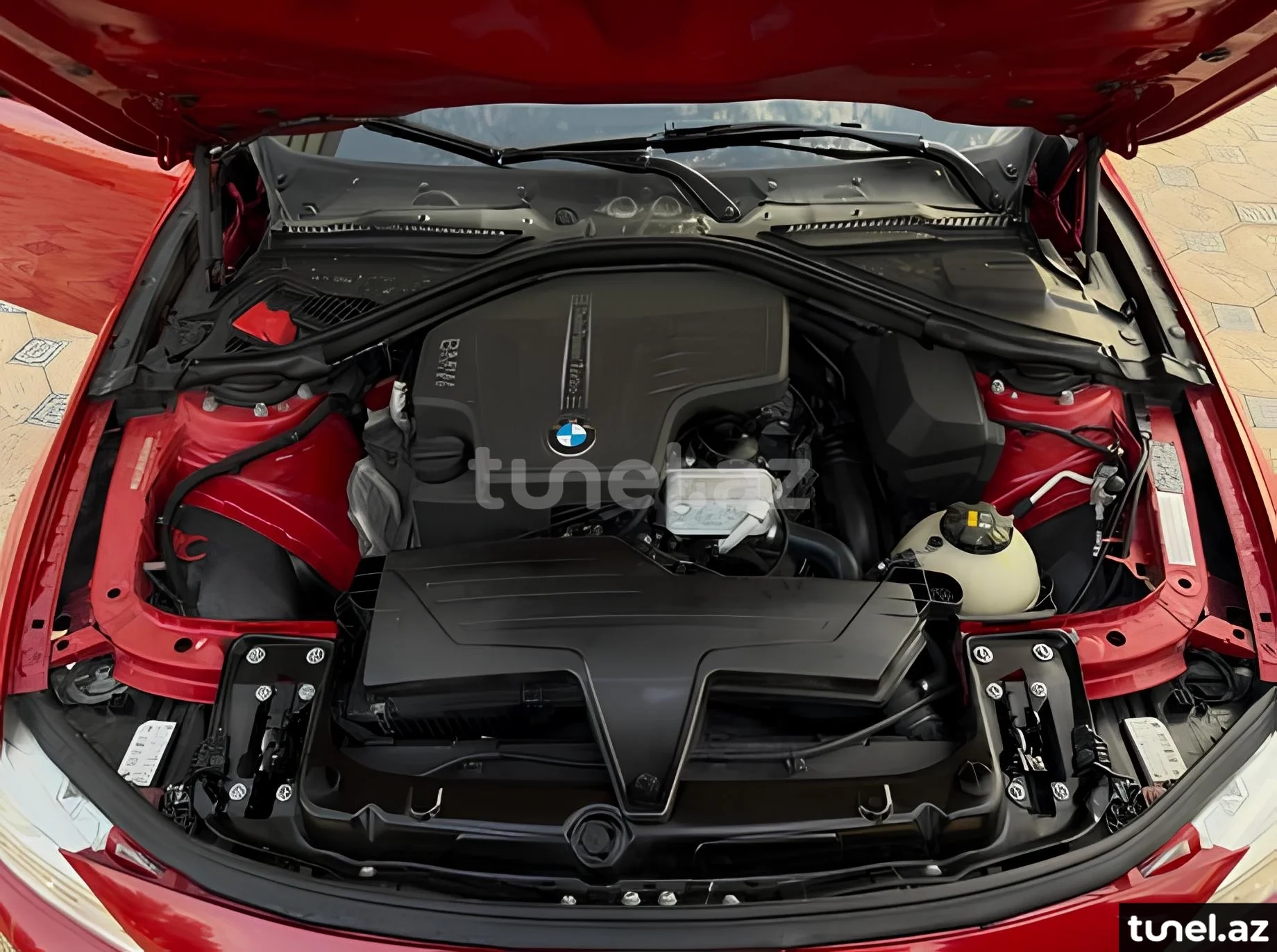 BMW 328 2016