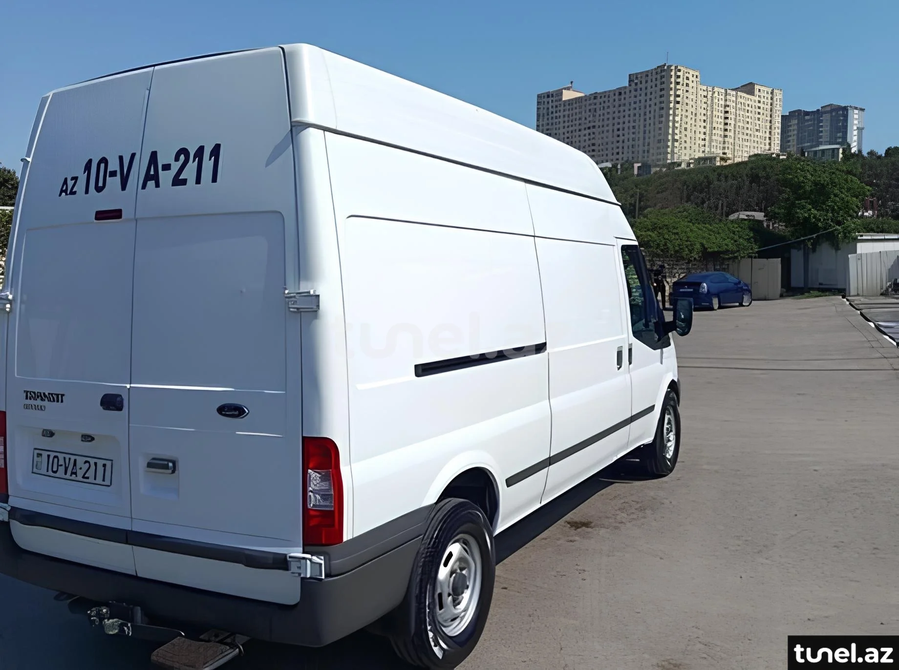 Ford Transit 2011