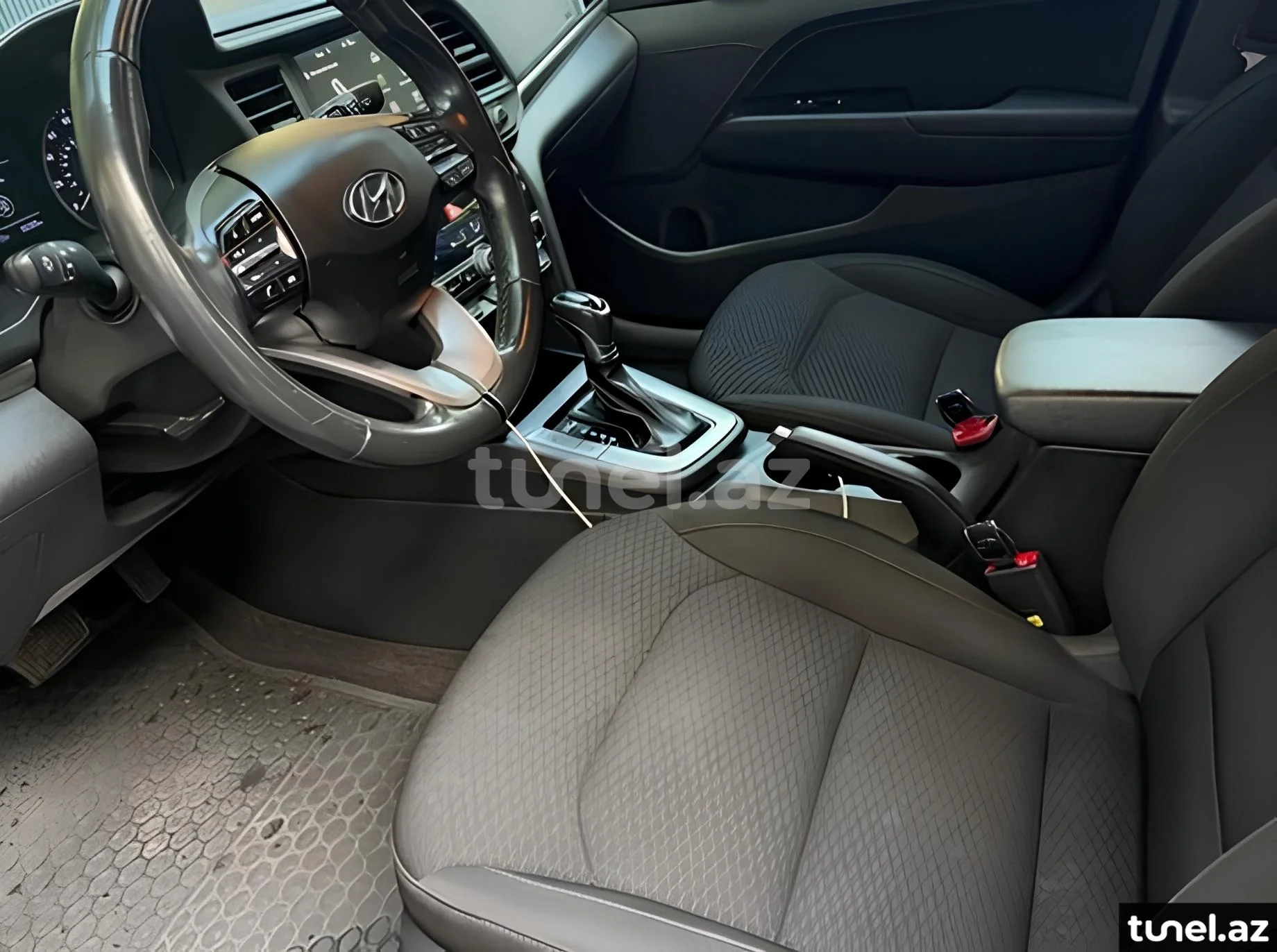 Hyundai Elantra 2018