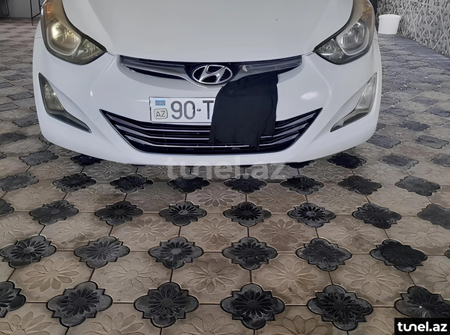 Hyundai Elantra 2013