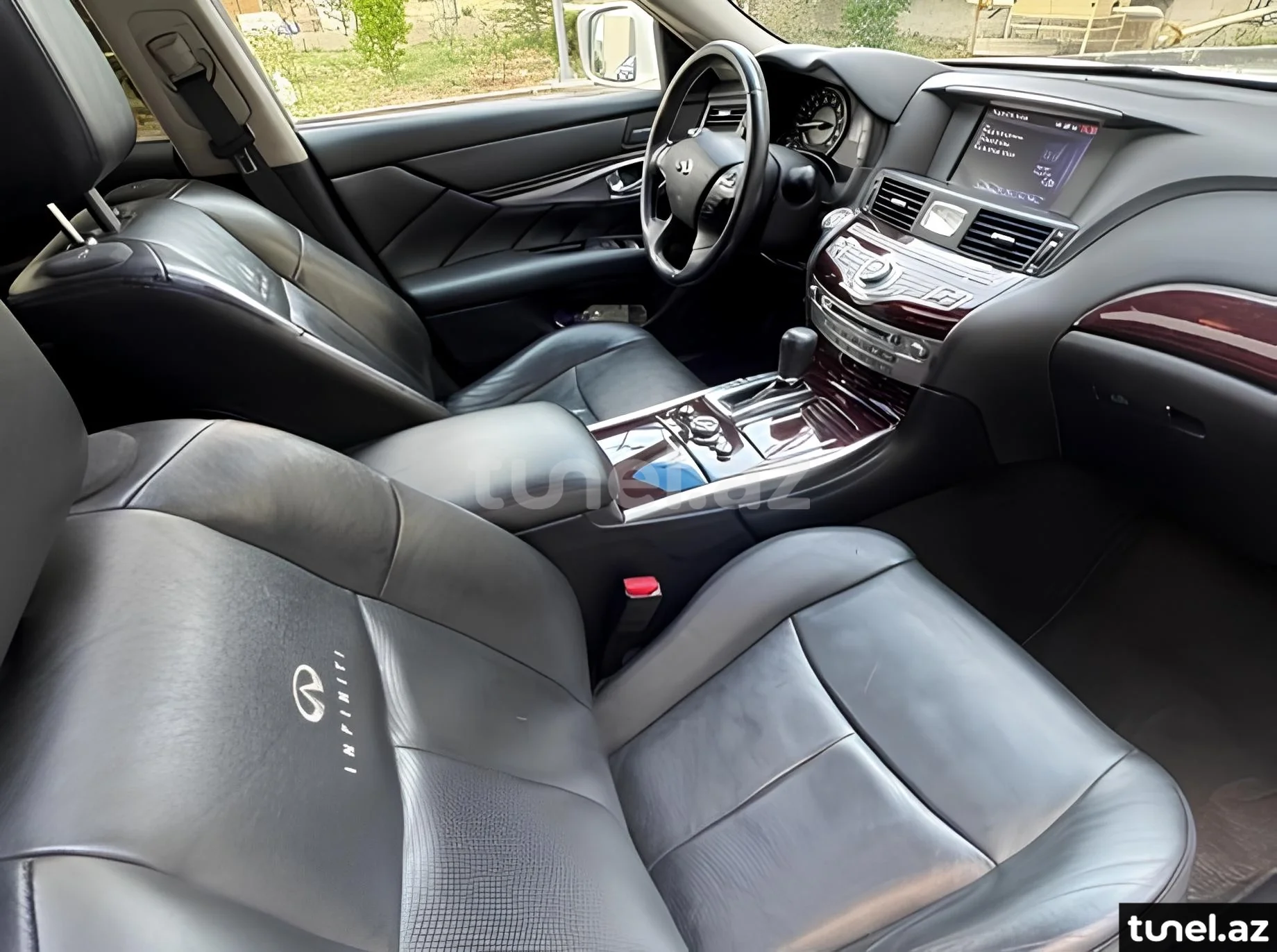 Infiniti M37 2013