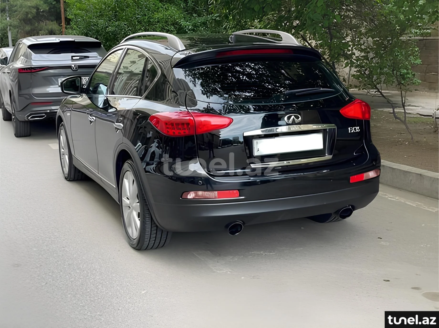 Infiniti EX35 2011