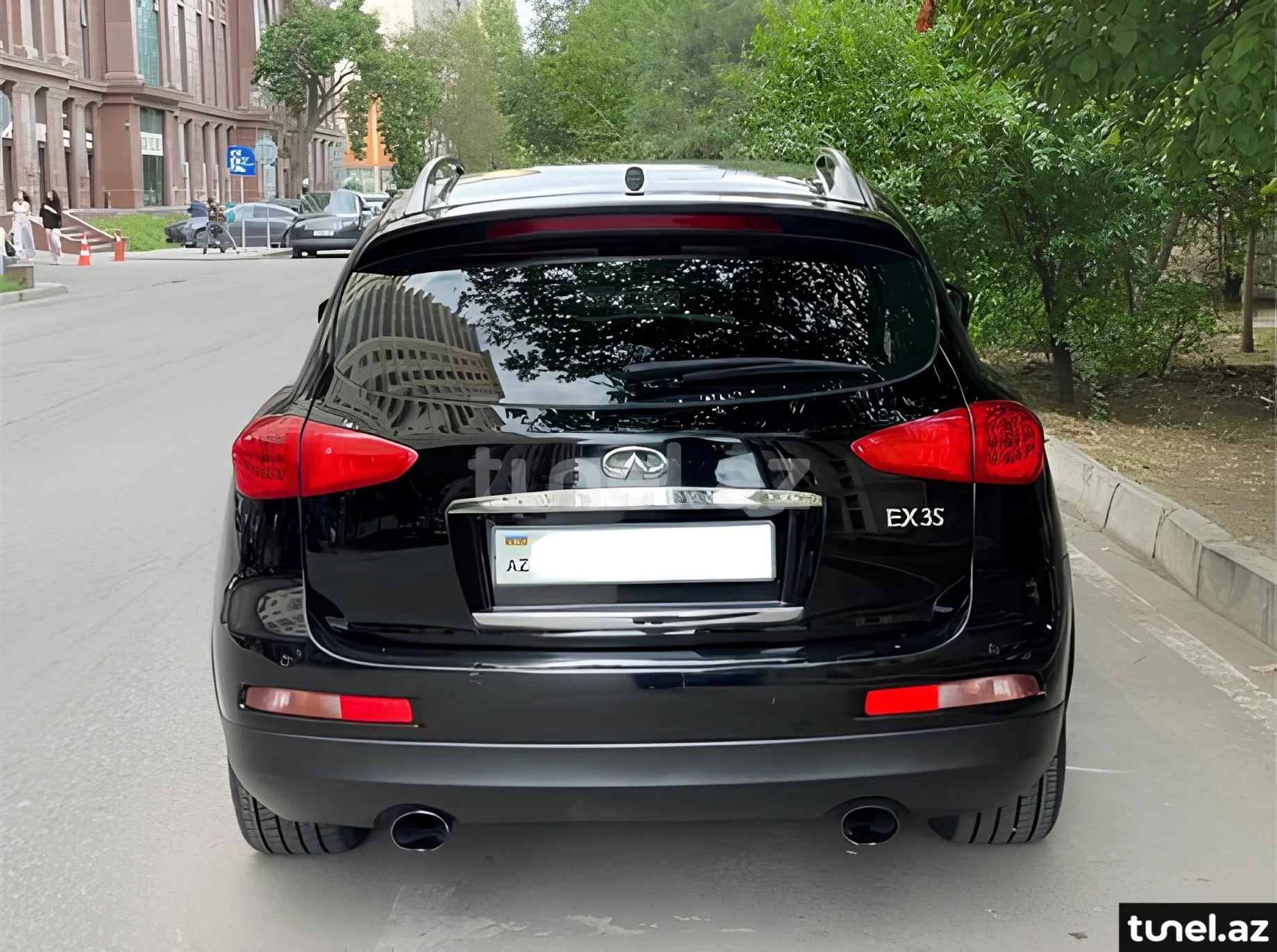 Infiniti EX35 2011