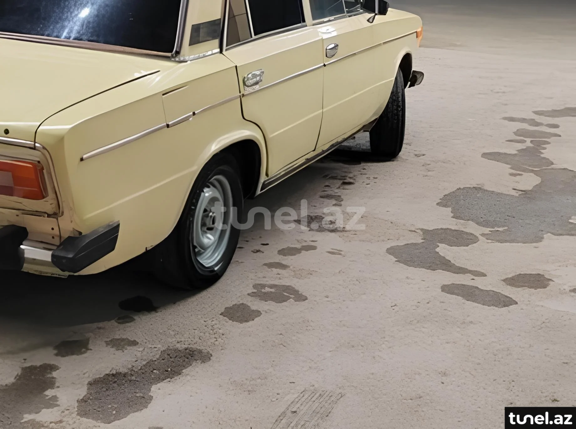LADA (VAZ) 2106 1986